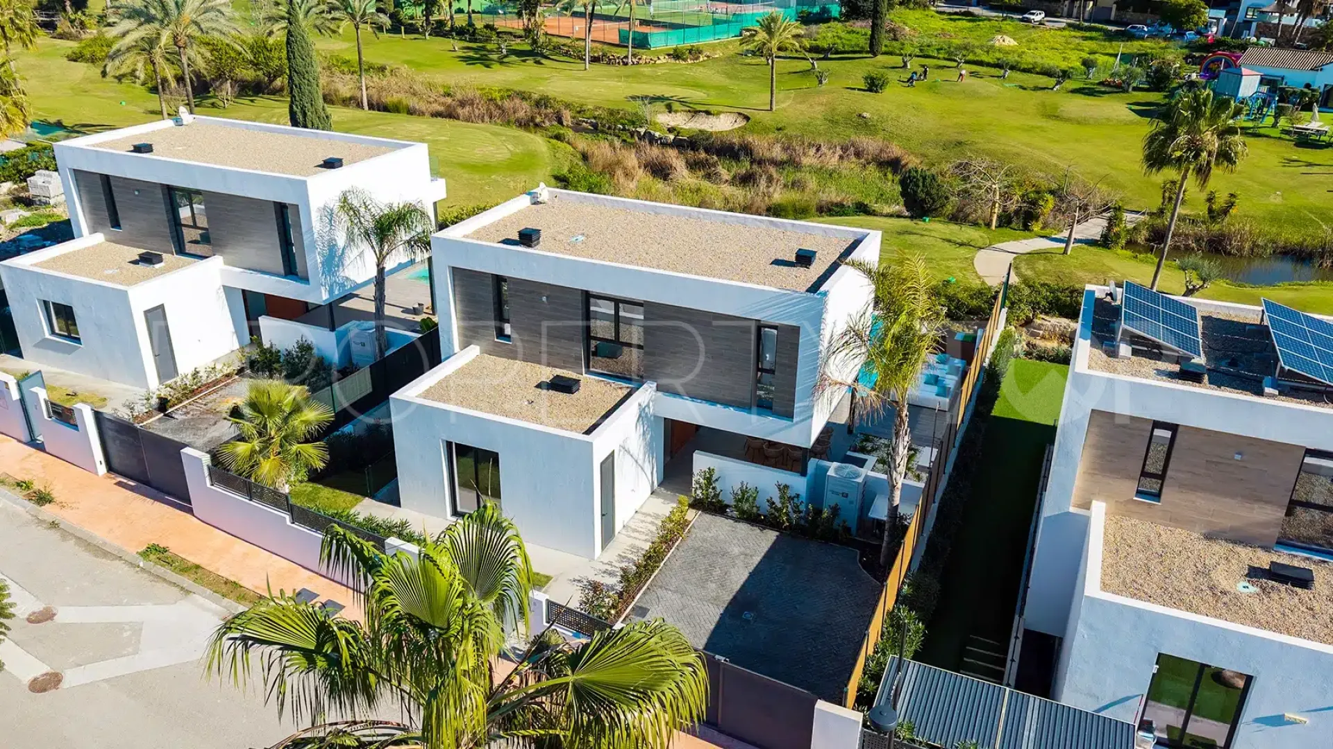 Villa with 5 bedrooms for sale in El Paraiso