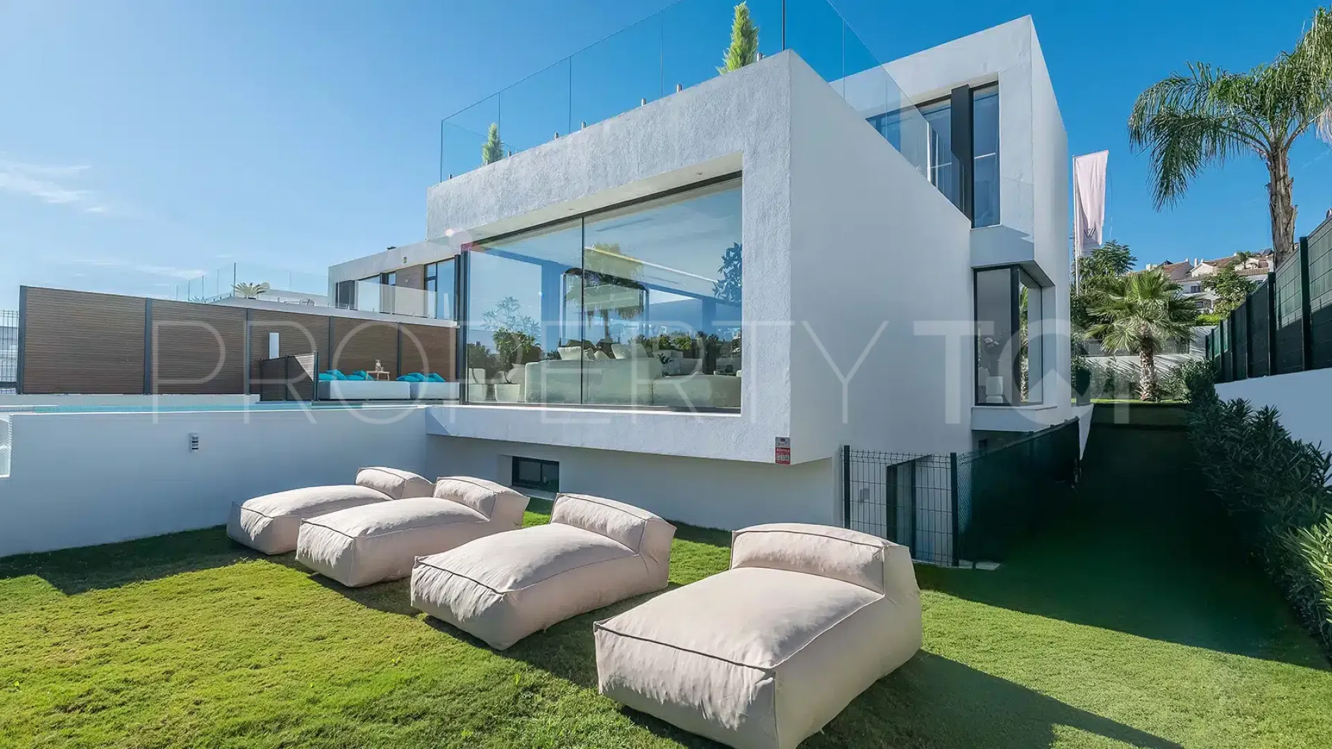 Villa with 5 bedrooms for sale in El Paraiso