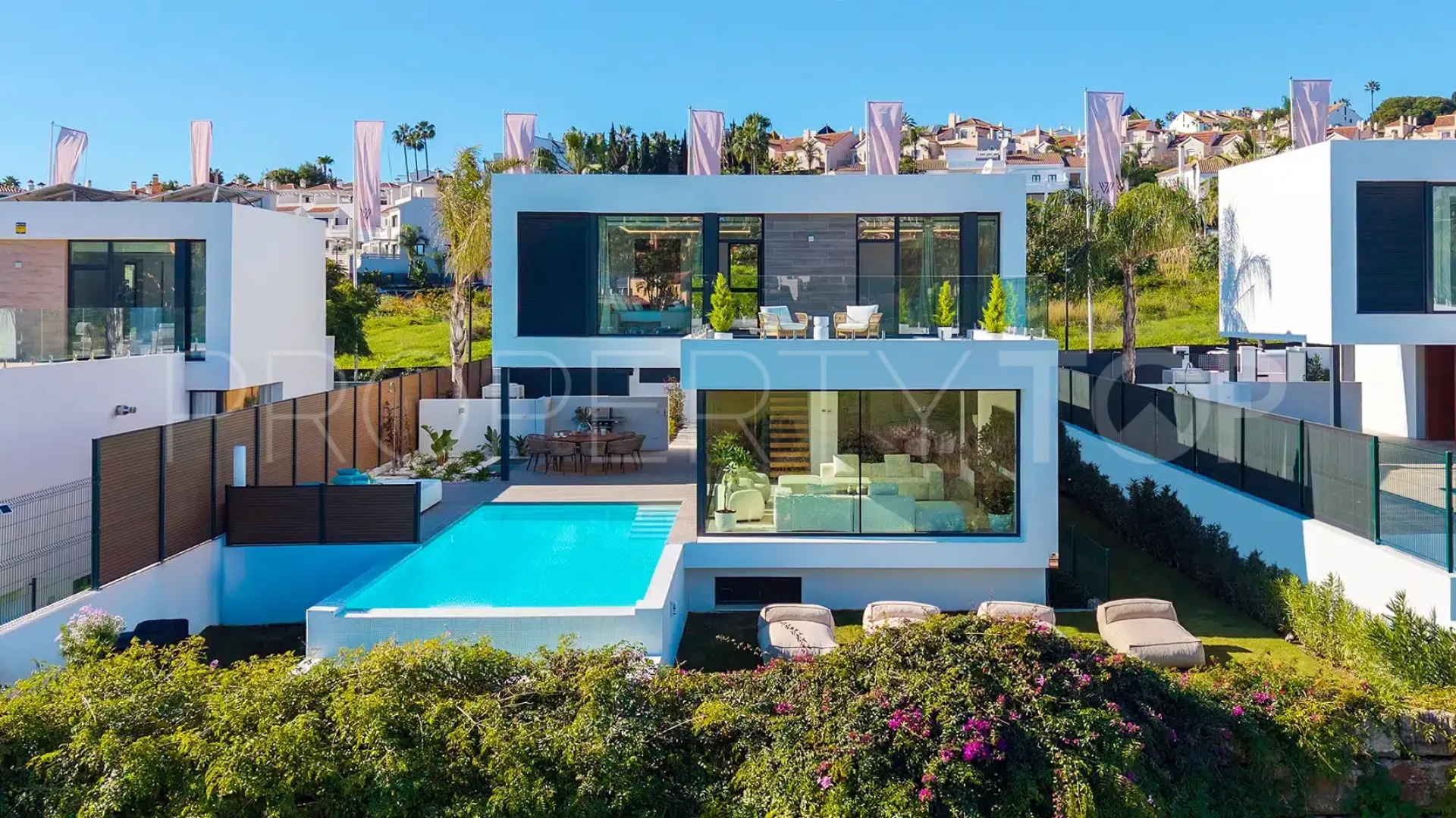 Villa with 5 bedrooms for sale in El Paraiso