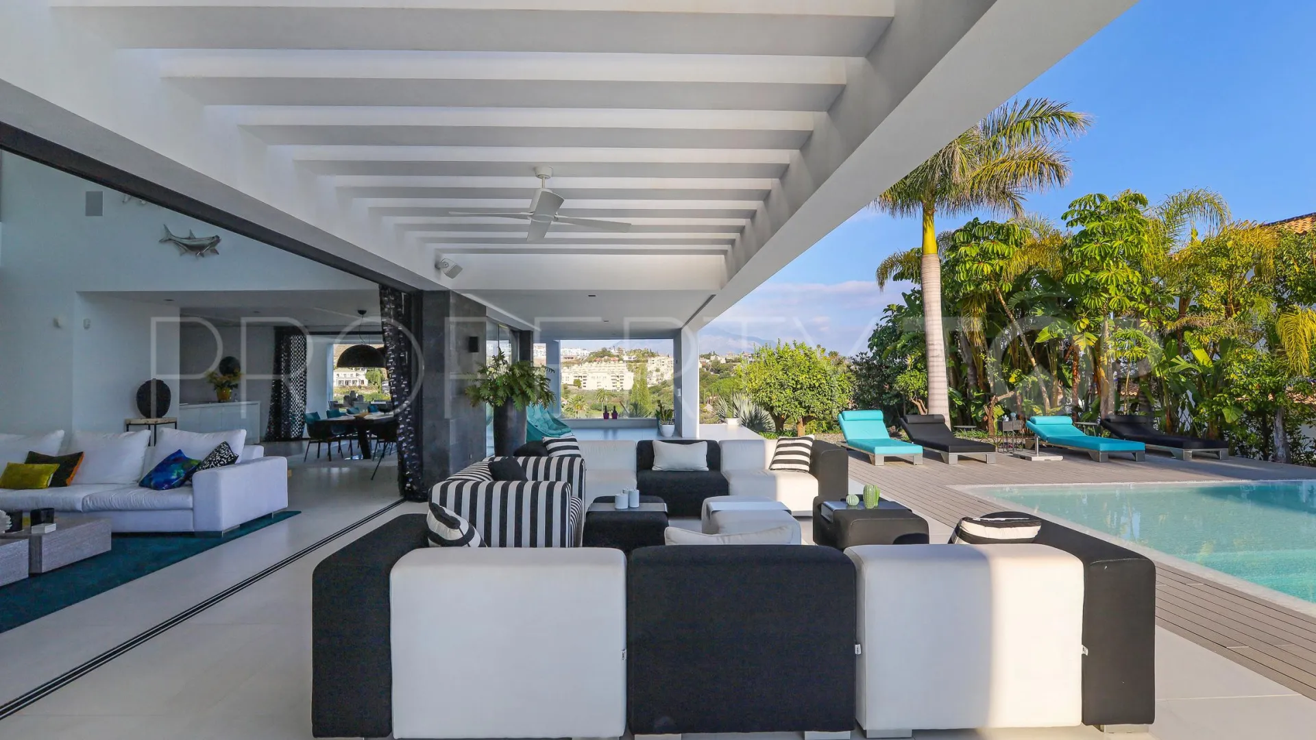 Los Flamingos 6 bedrooms villa for sale