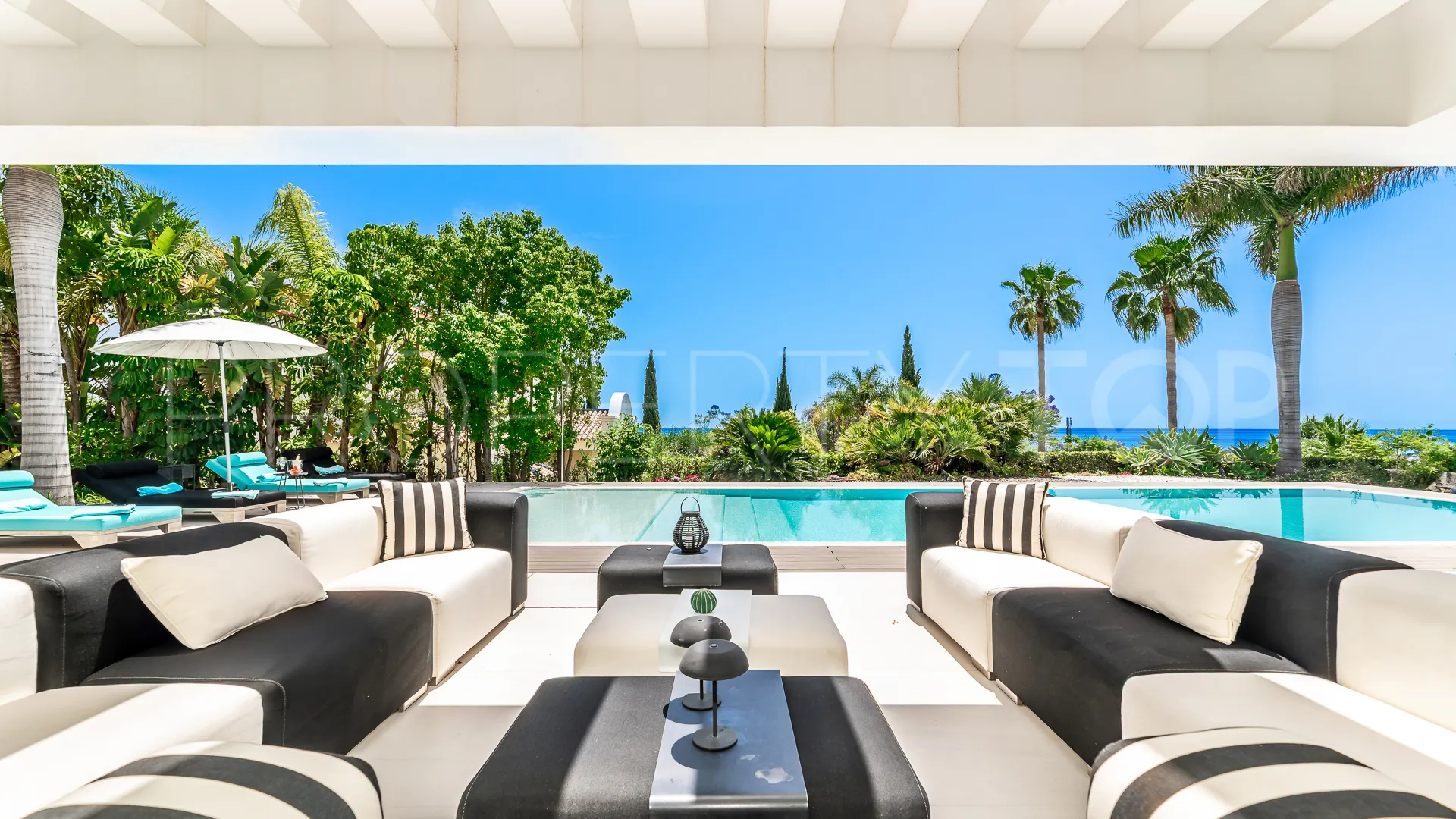 Los Flamingos 6 bedrooms villa for sale