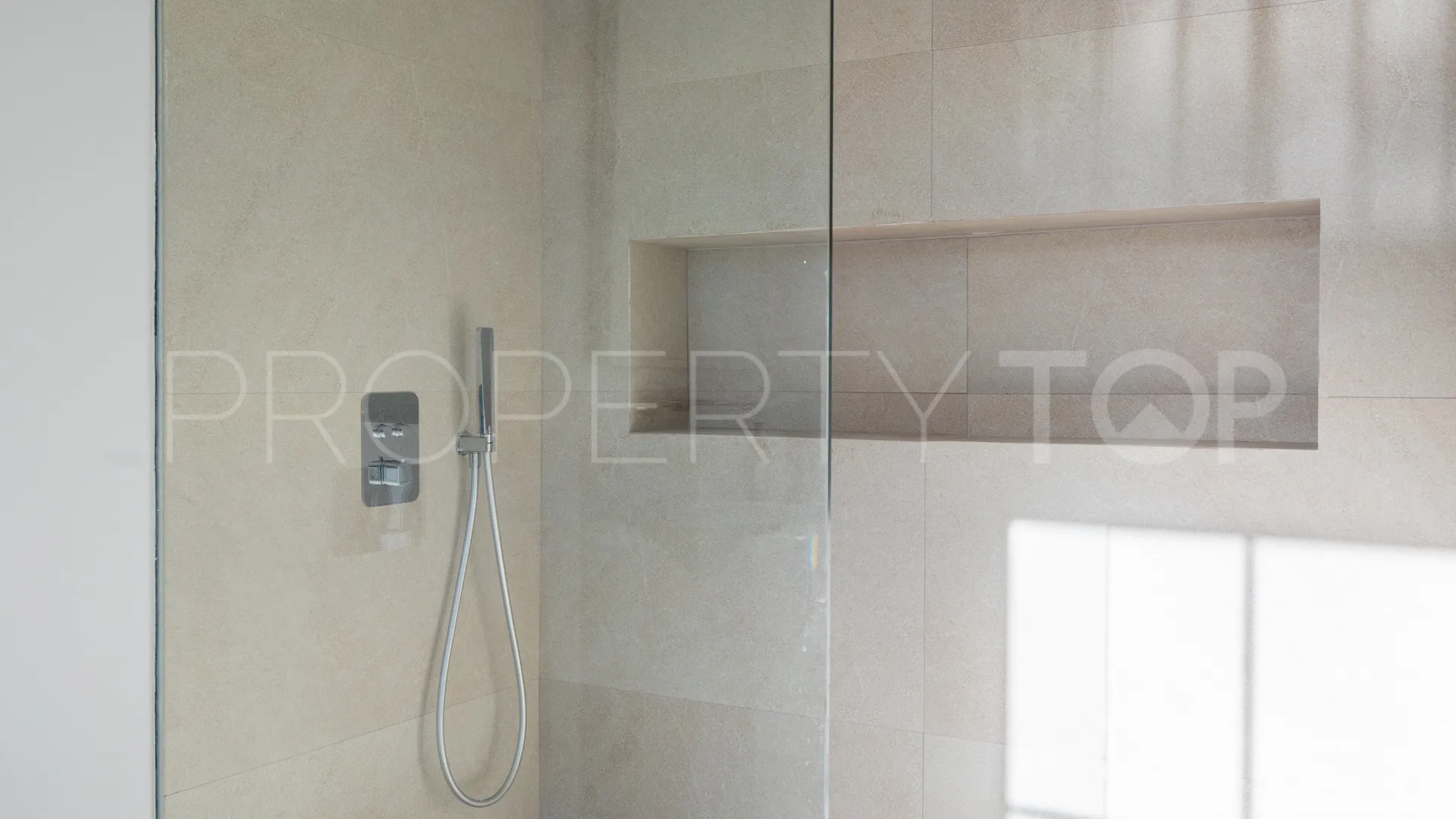 Comprar villa en Los Arqueros