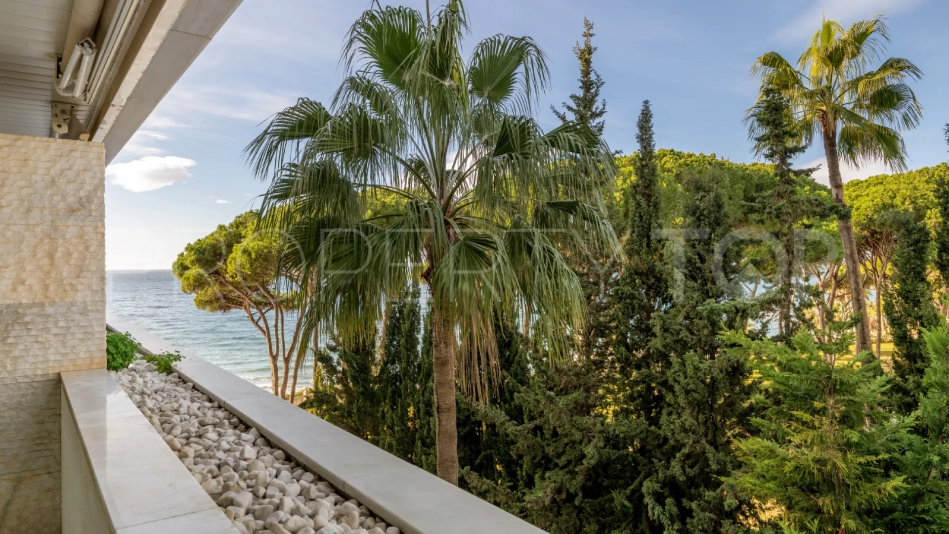 For sale apartment with 2 bedrooms in Golden Mile