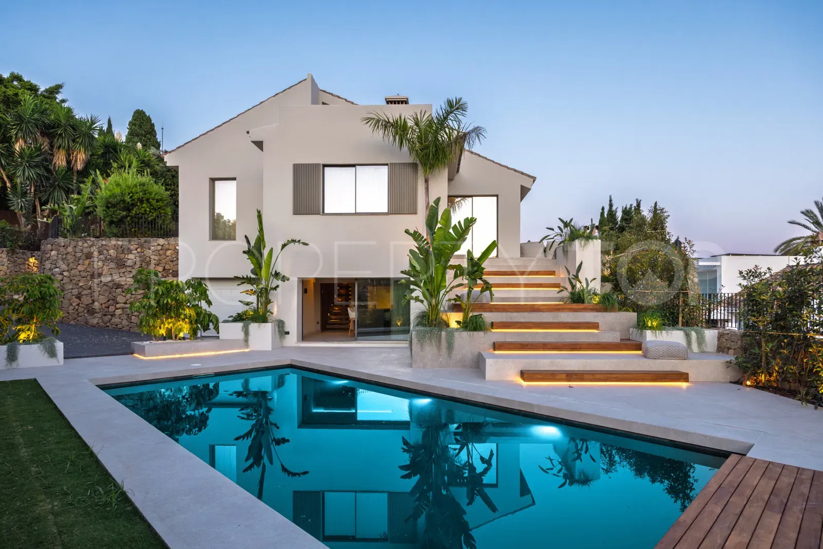 Villa en venta en Nueva Andalucia