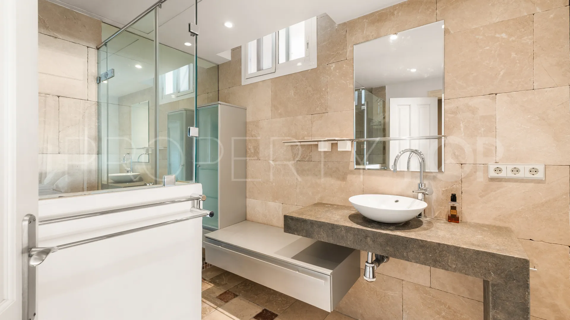 Apartment for sale in Marbella - Puerto Banus