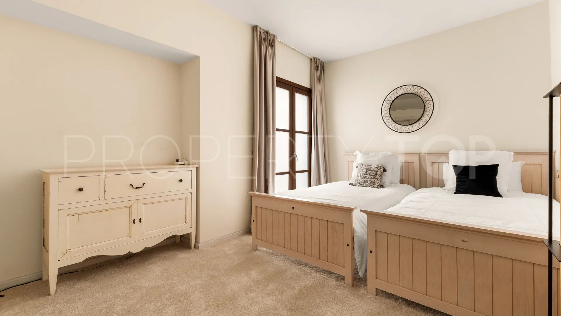 Apartment for sale in Marbella - Puerto Banus