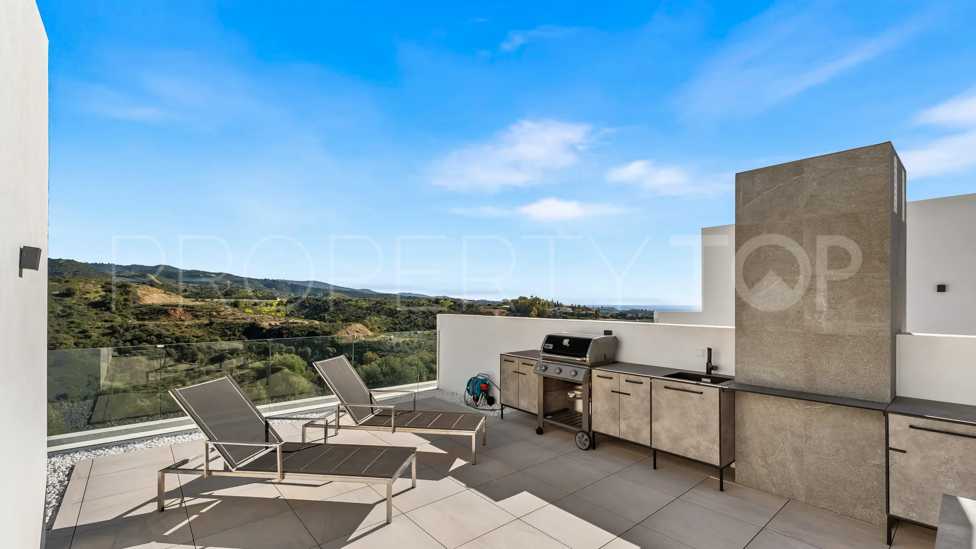 Semi detached house with 5 bedrooms for sale in Rio Real