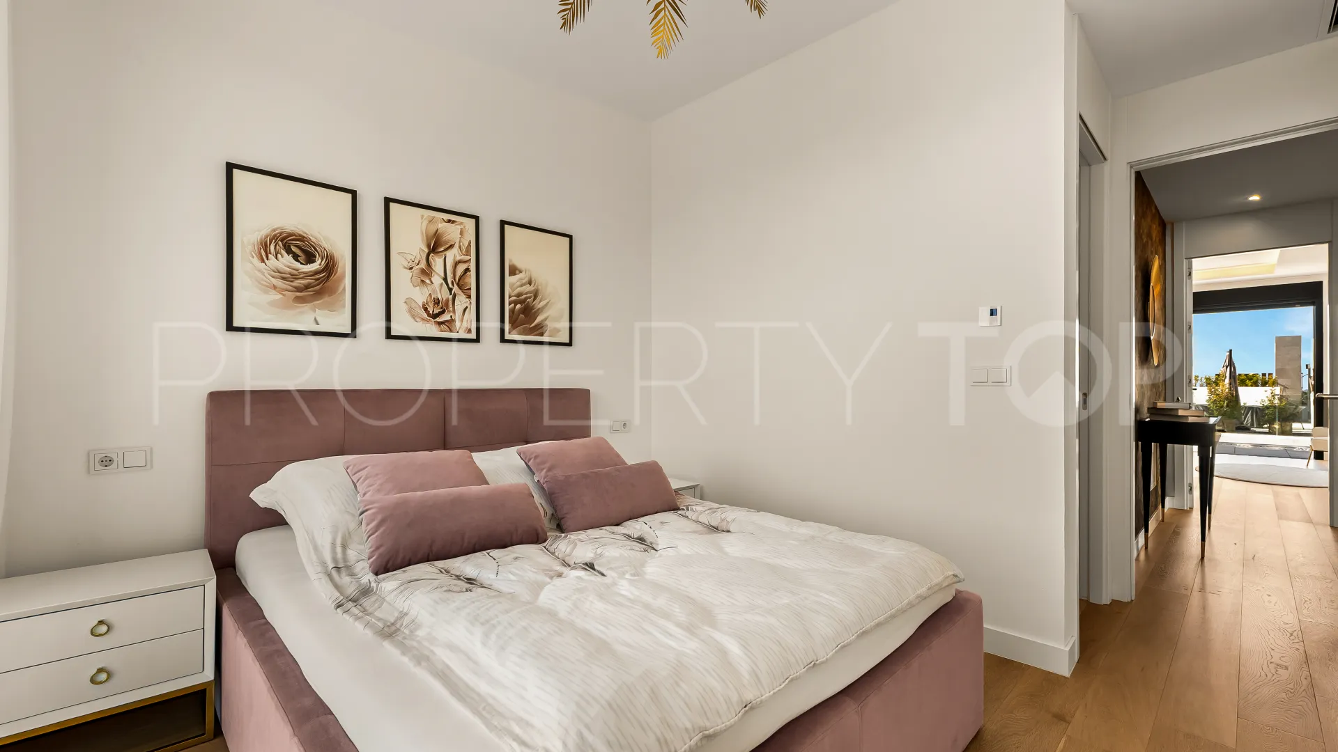 Semi detached house with 5 bedrooms for sale in Rio Real