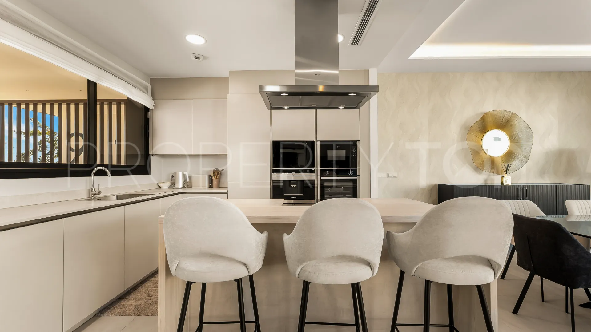 Semi detached house with 5 bedrooms for sale in Rio Real