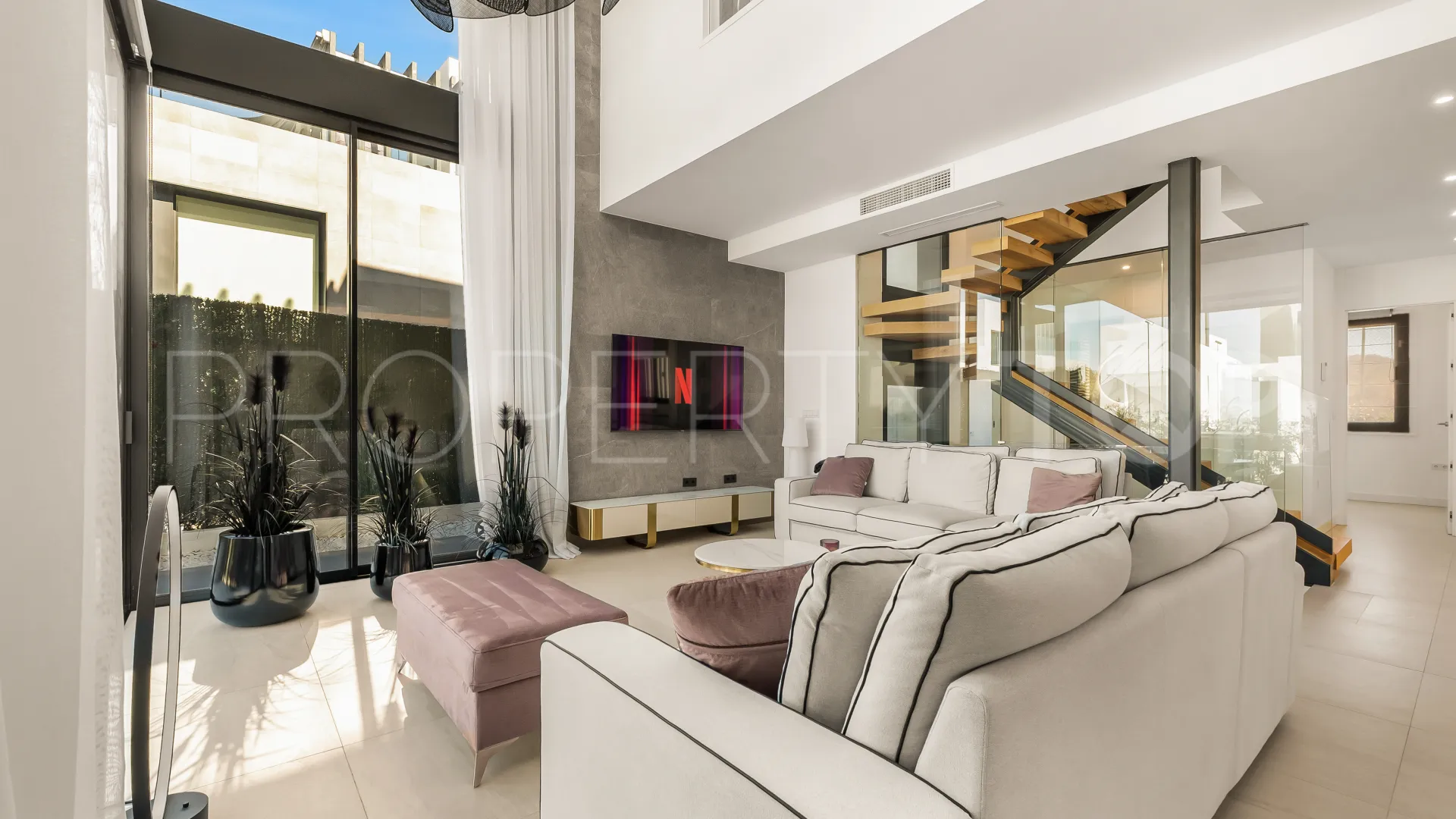 Semi detached house with 5 bedrooms for sale in Rio Real