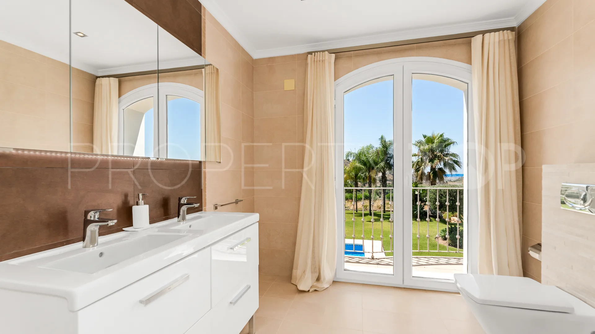 Villa for sale in Marbella Club Golf Resort