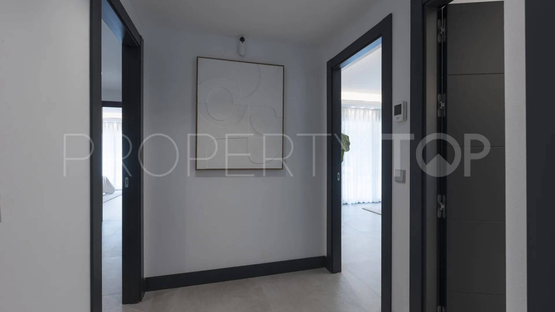 For sale Marbella East villa with 5 bedrooms
