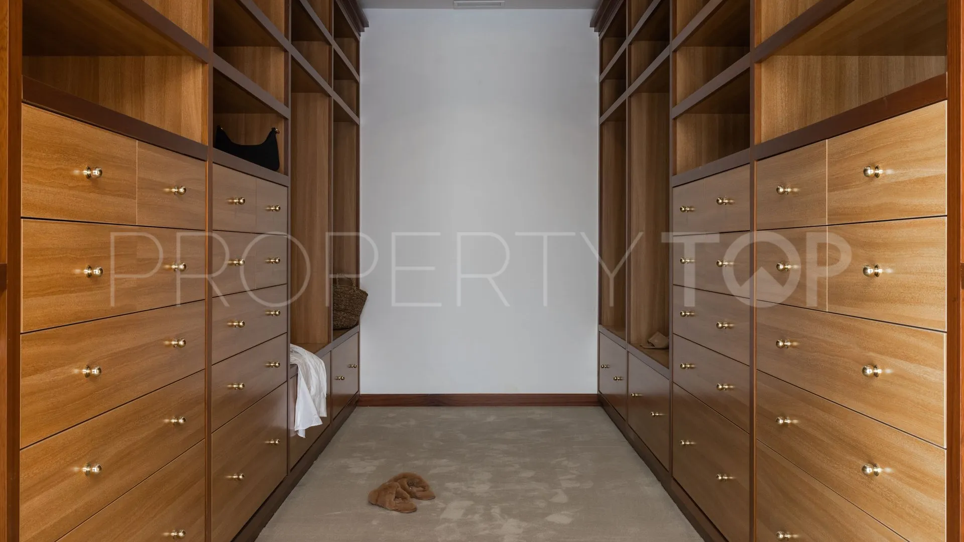 Villa with 8 bedrooms for sale in La Zagaleta