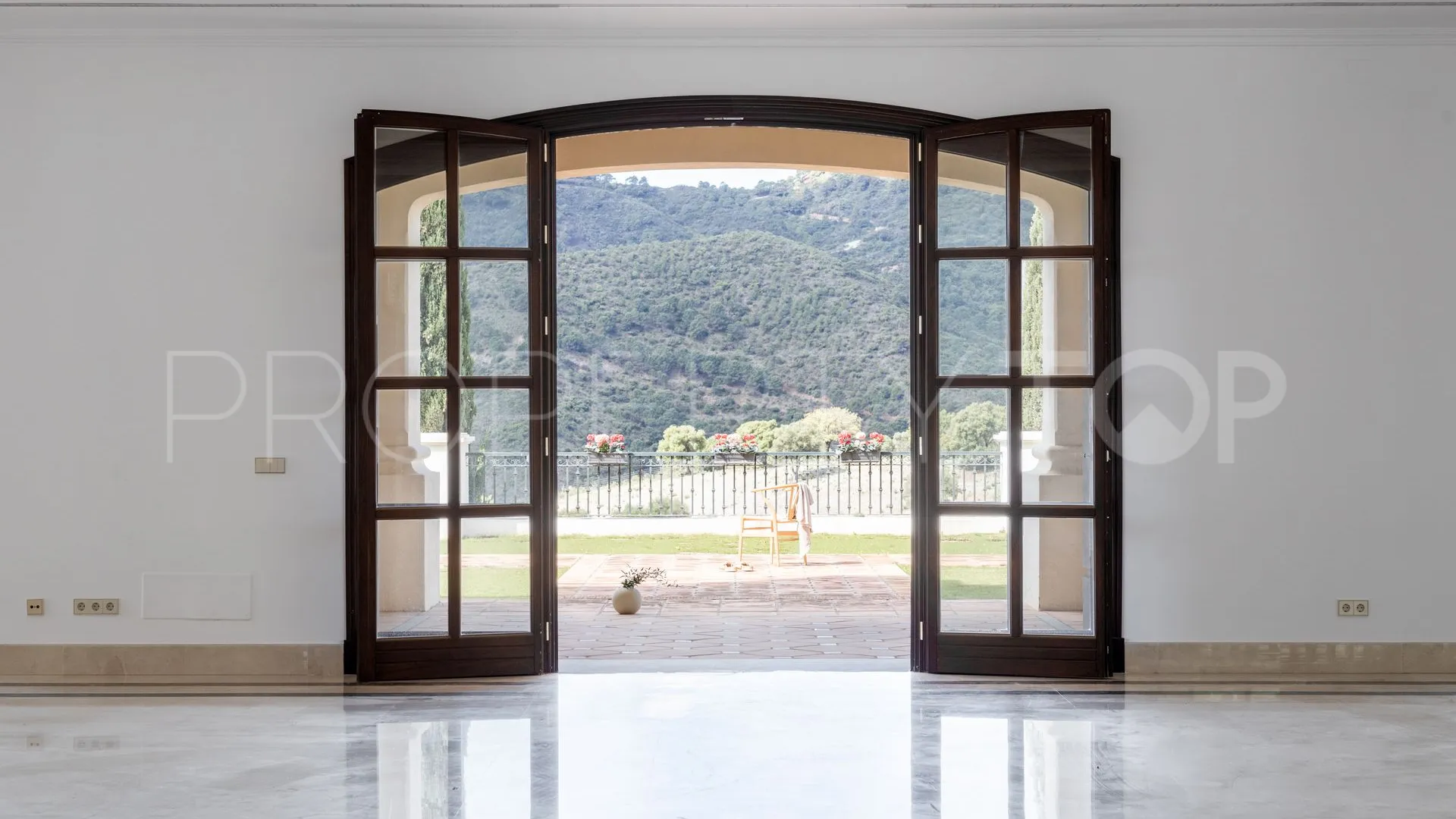 Villa with 8 bedrooms for sale in La Zagaleta
