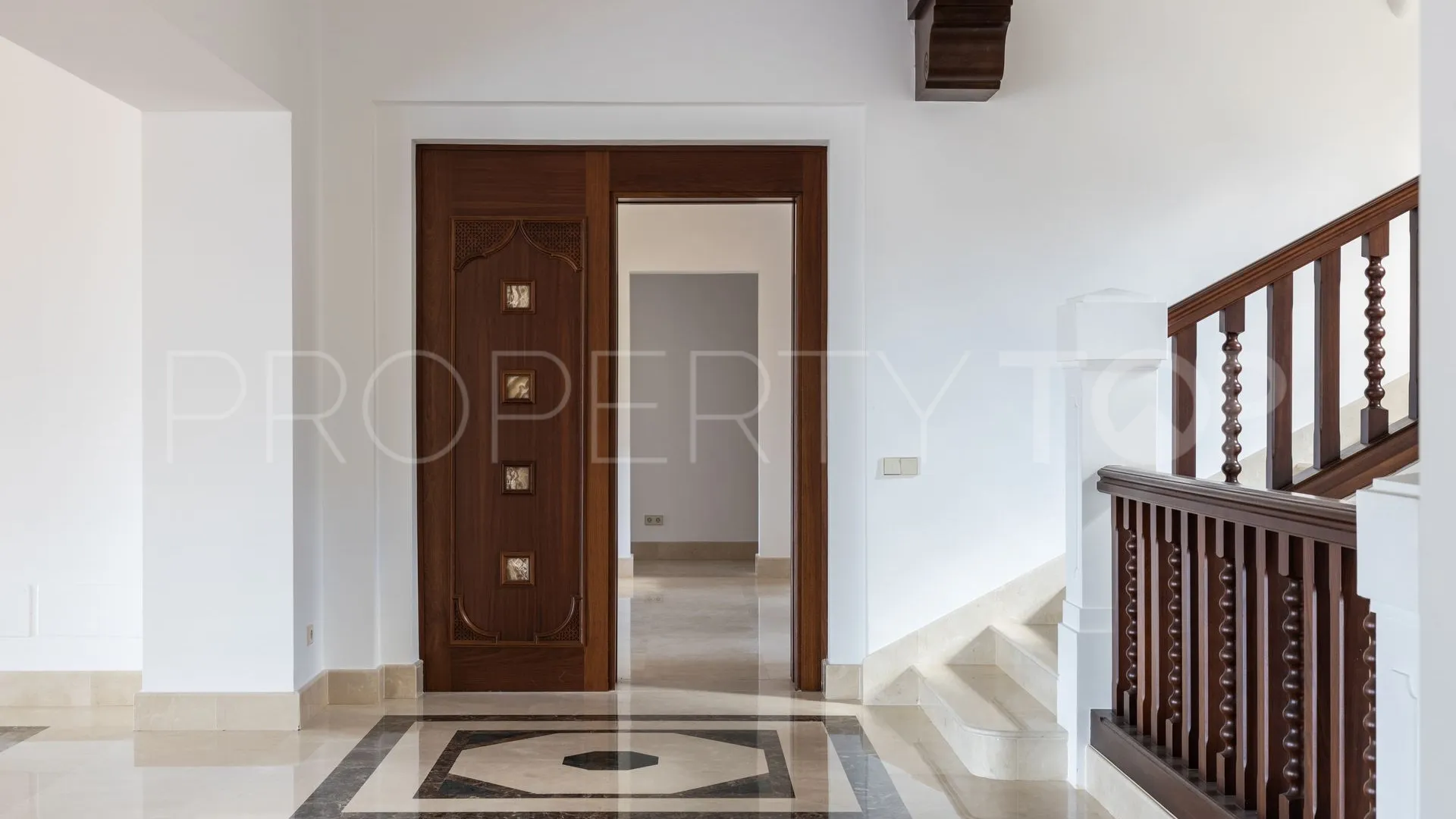 Villa with 8 bedrooms for sale in La Zagaleta