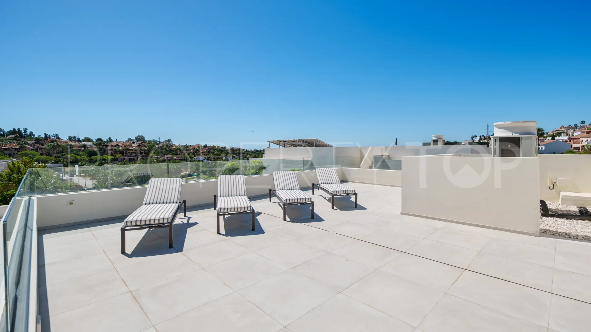 El Campanario, villa en venta con 4 dormitorios