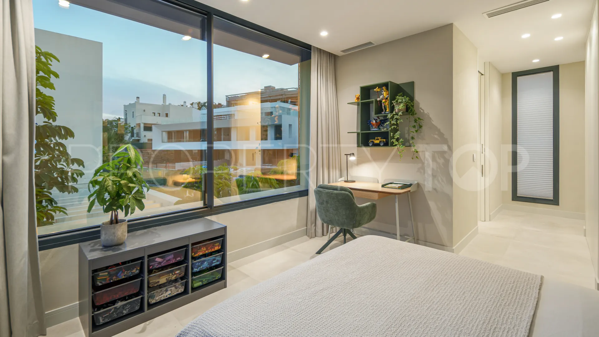El Campanario, villa en venta con 4 dormitorios
