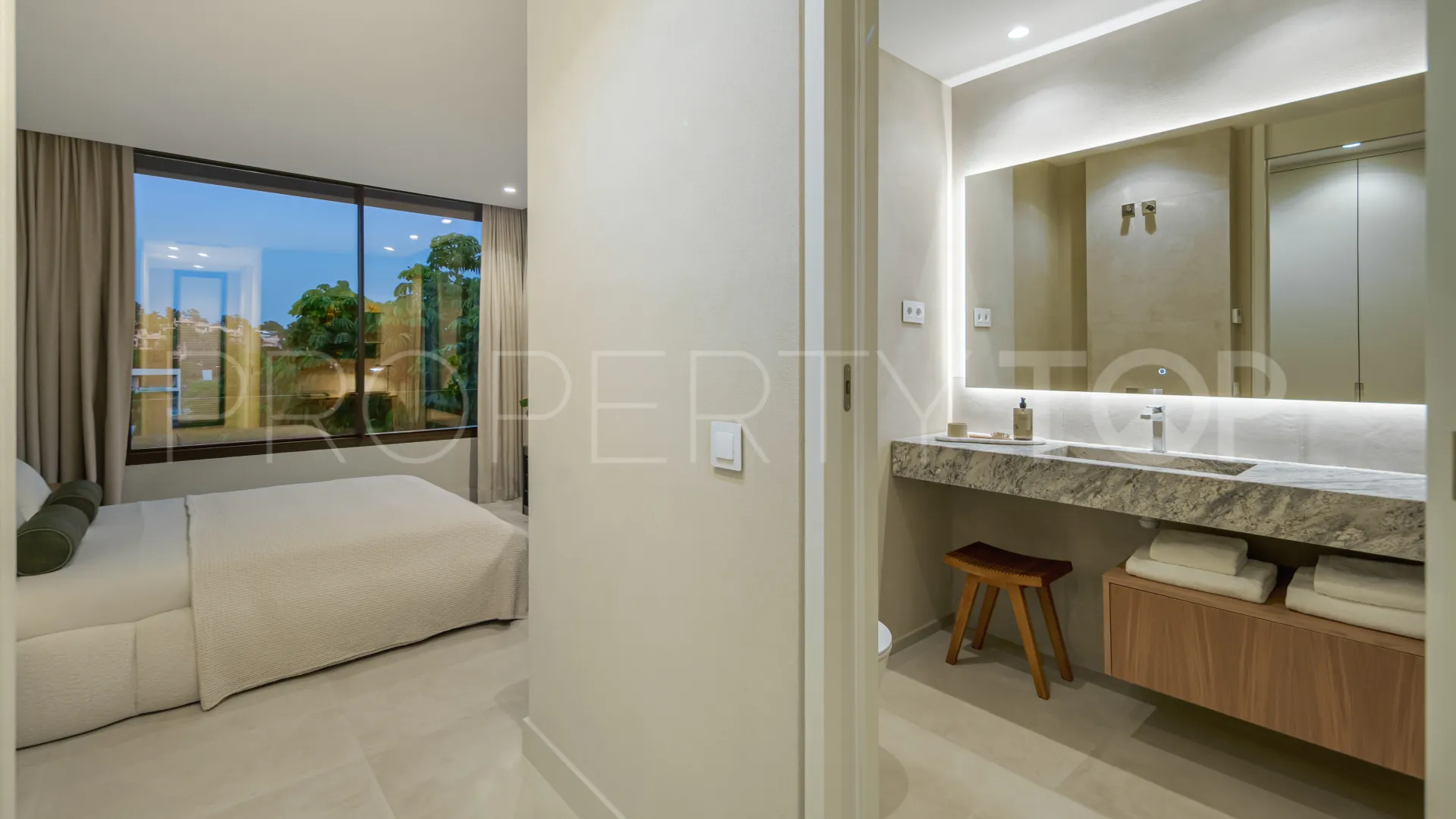 El Campanario, villa en venta con 4 dormitorios