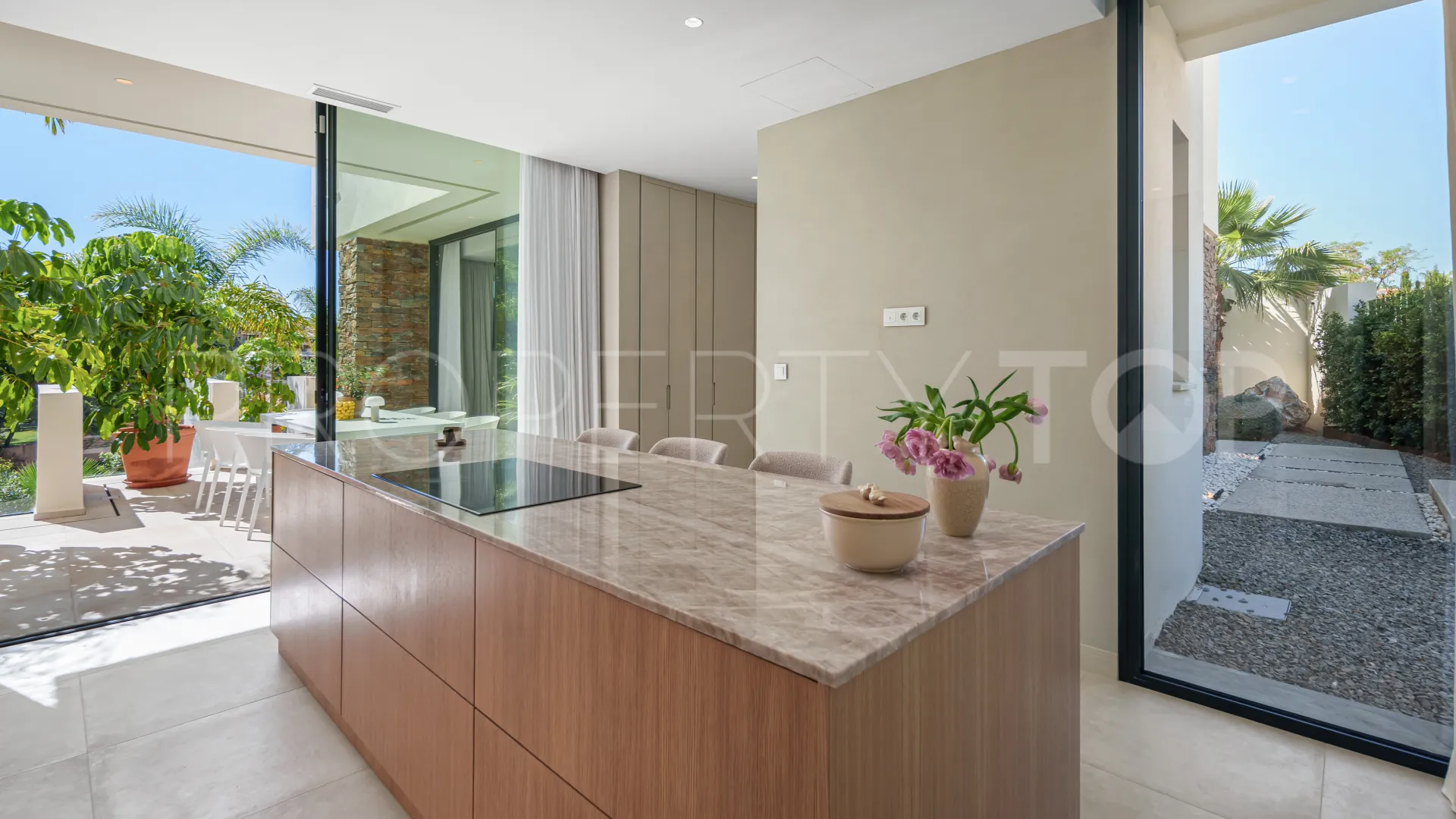 El Campanario, villa en venta con 4 dormitorios