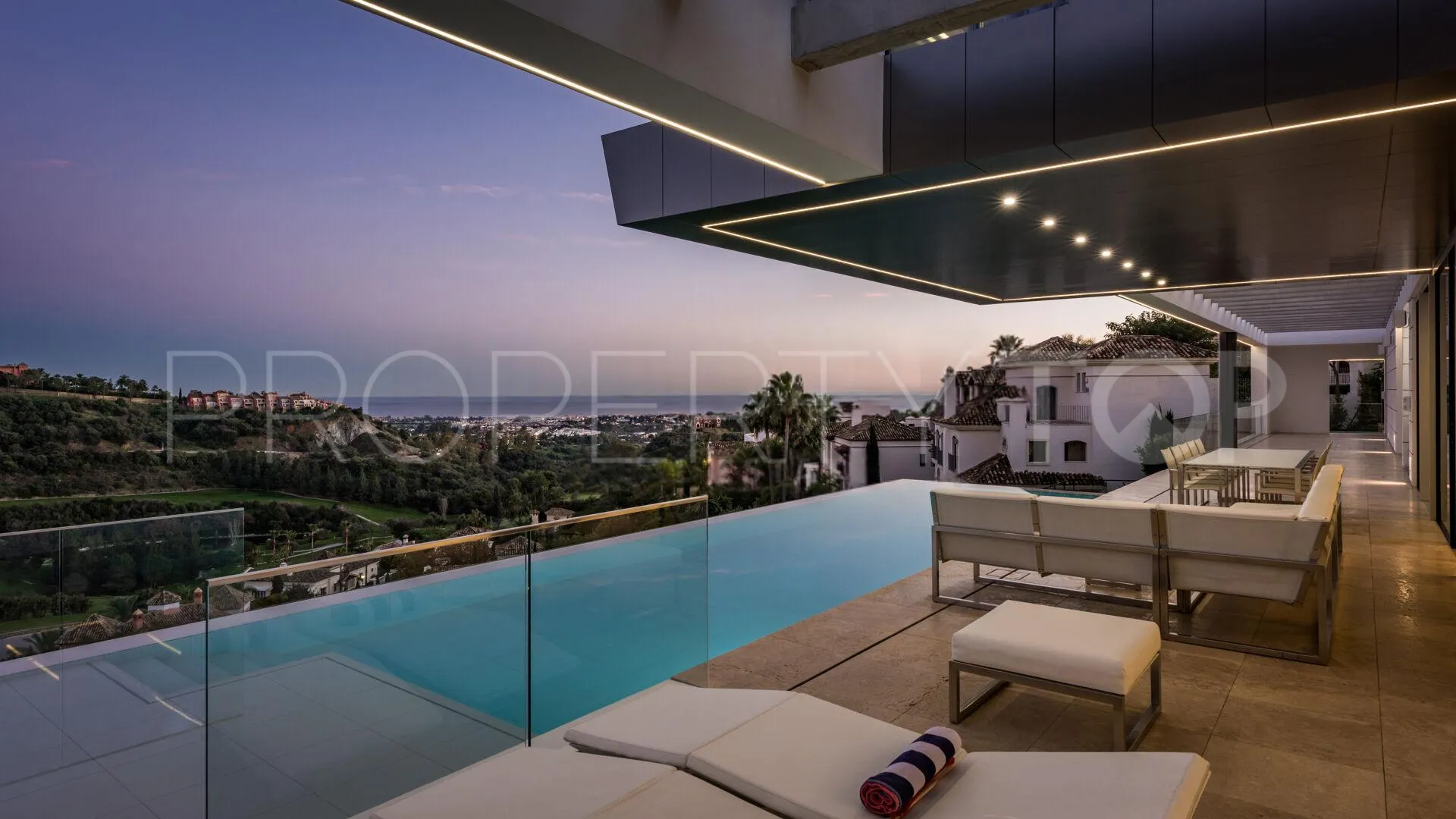 For sale Los Arqueros 4 bedrooms villa
