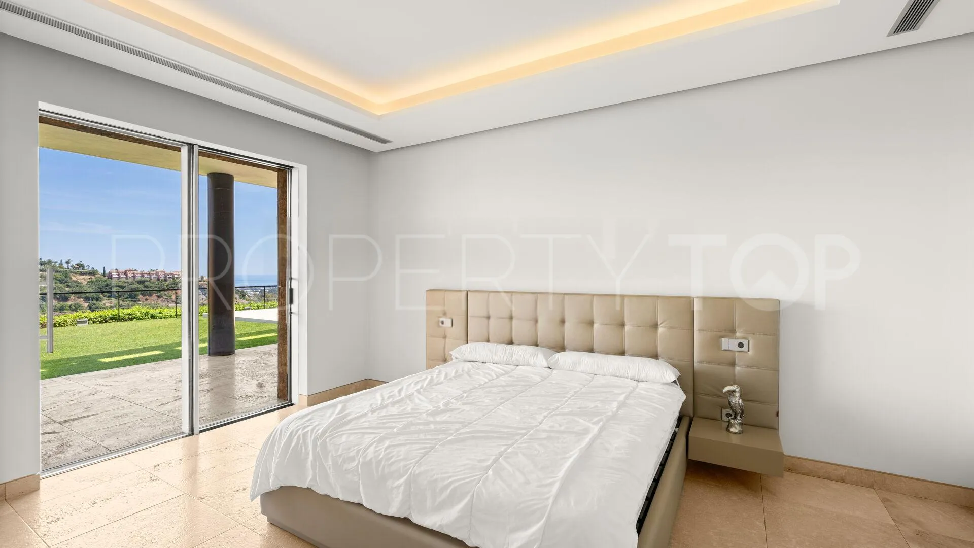 For sale Los Arqueros 4 bedrooms villa