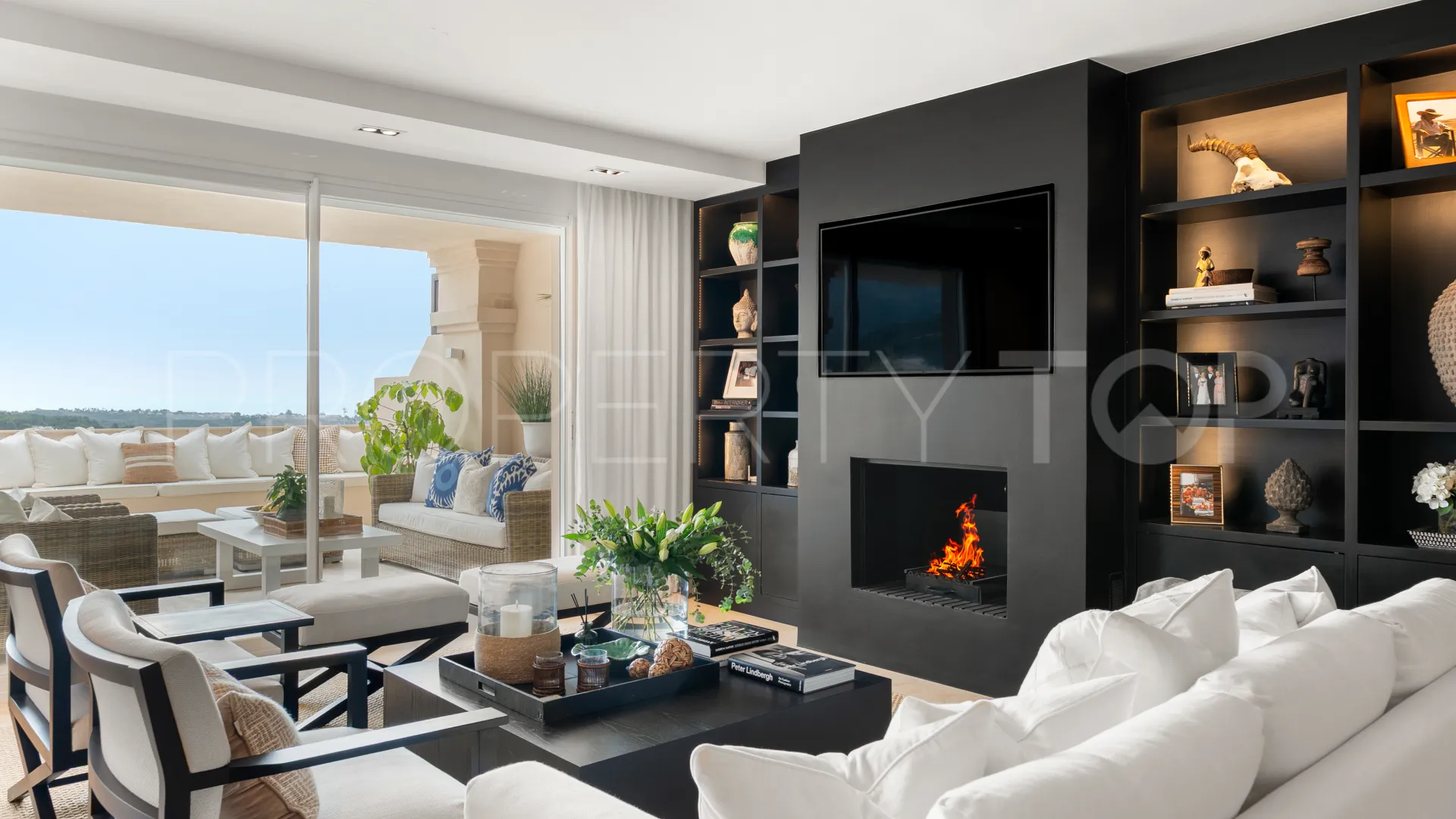 Comprar apartamento de 3 dormitorios en Nueva Andalucia