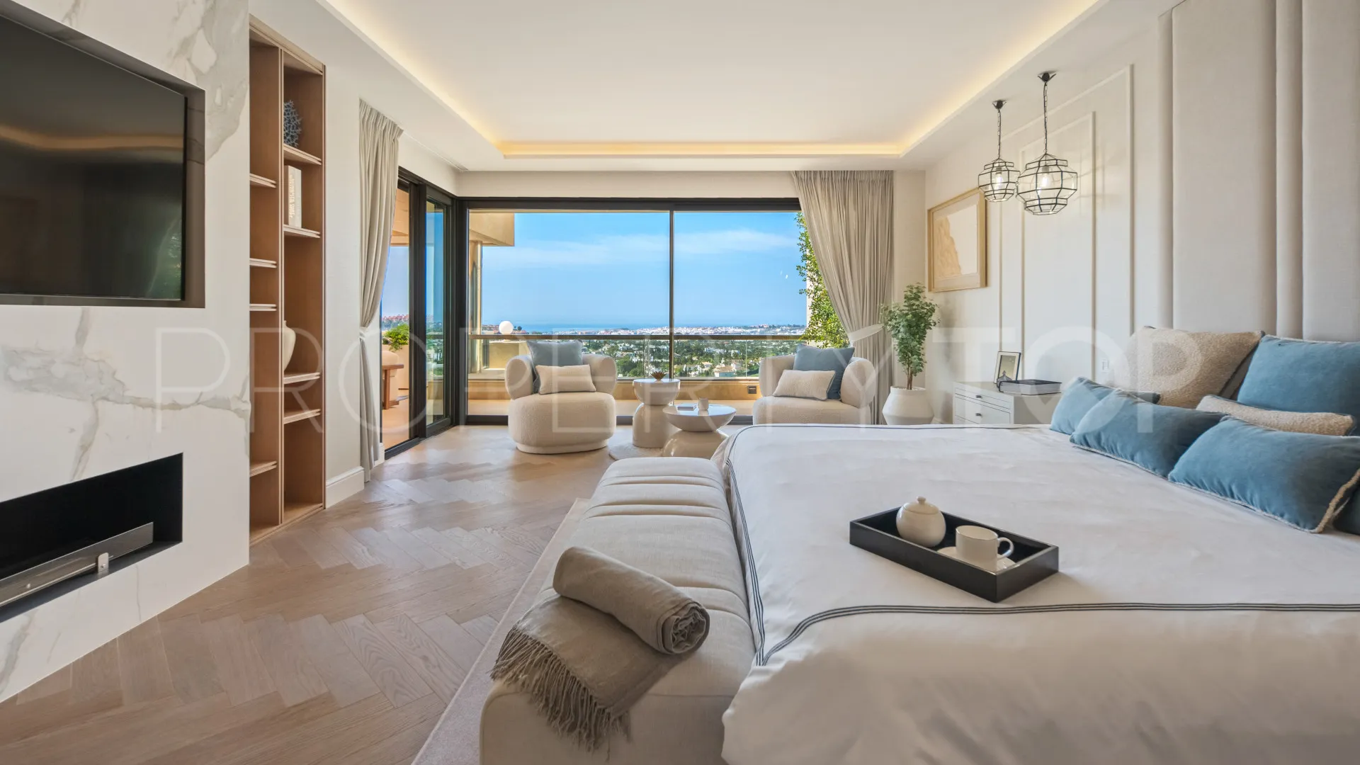 Penthouse for sale in Nueva Andalucia