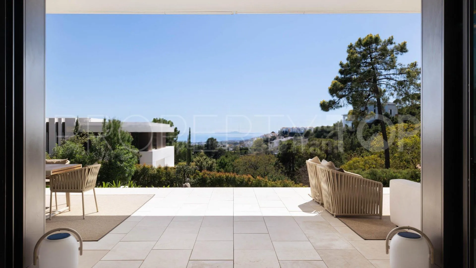 Villa en venta en Benahavis con 5 dormitorios