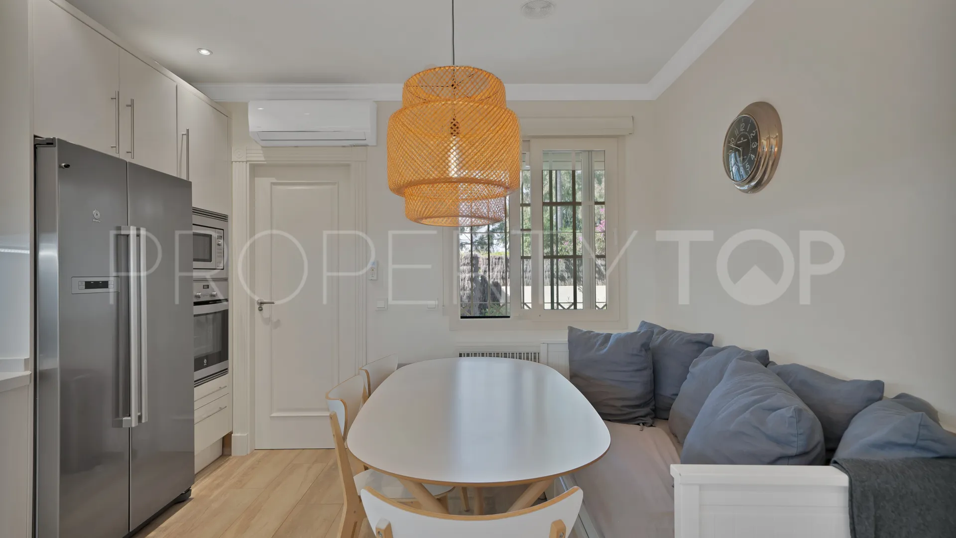 Villa de 7 dormitorios a la venta en Marbella - Puerto Banus