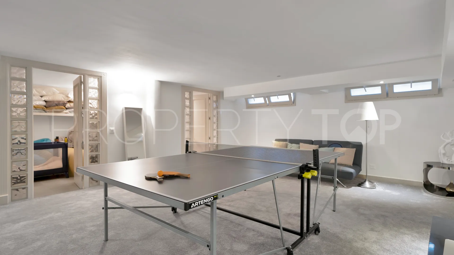 Villa de 7 dormitorios a la venta en Marbella - Puerto Banus