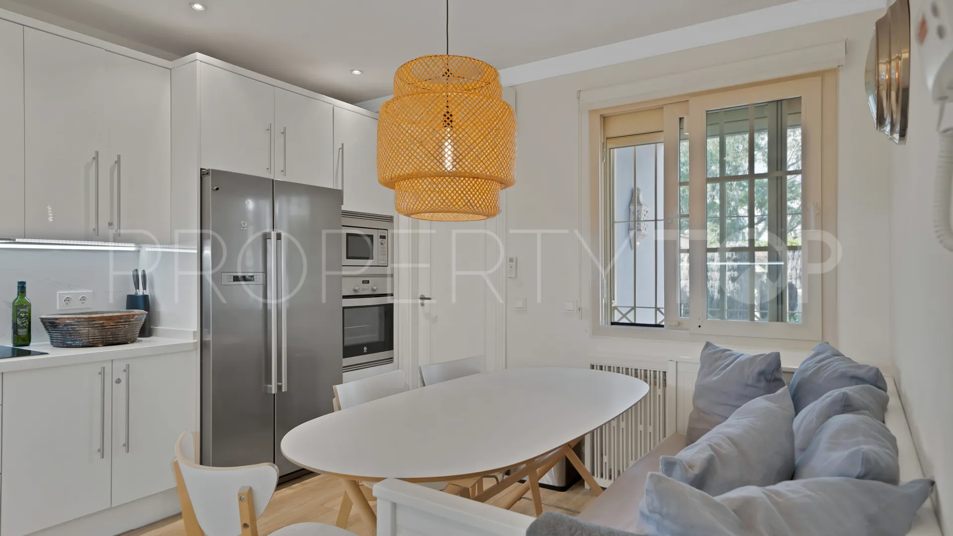 Villa de 7 dormitorios a la venta en Marbella - Puerto Banus