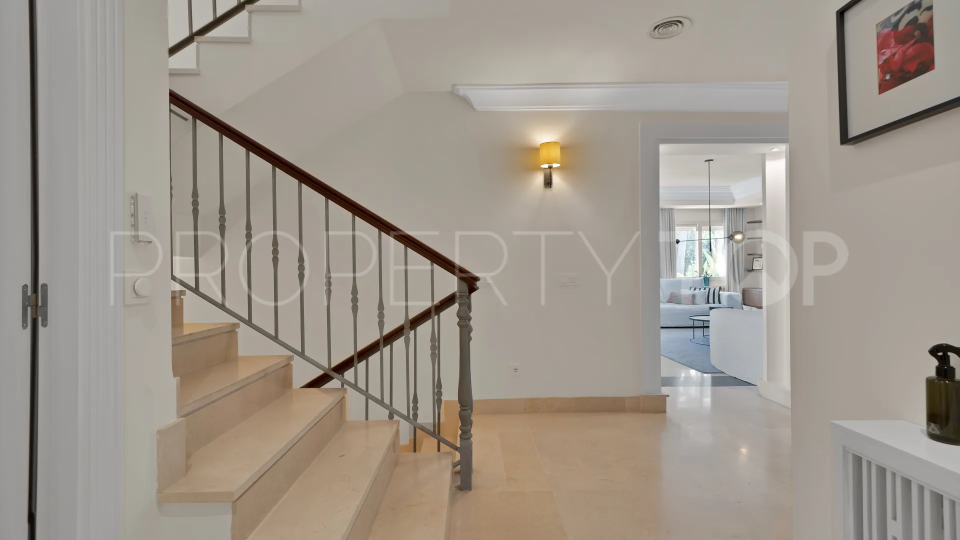 Villa de 7 dormitorios a la venta en Marbella - Puerto Banus