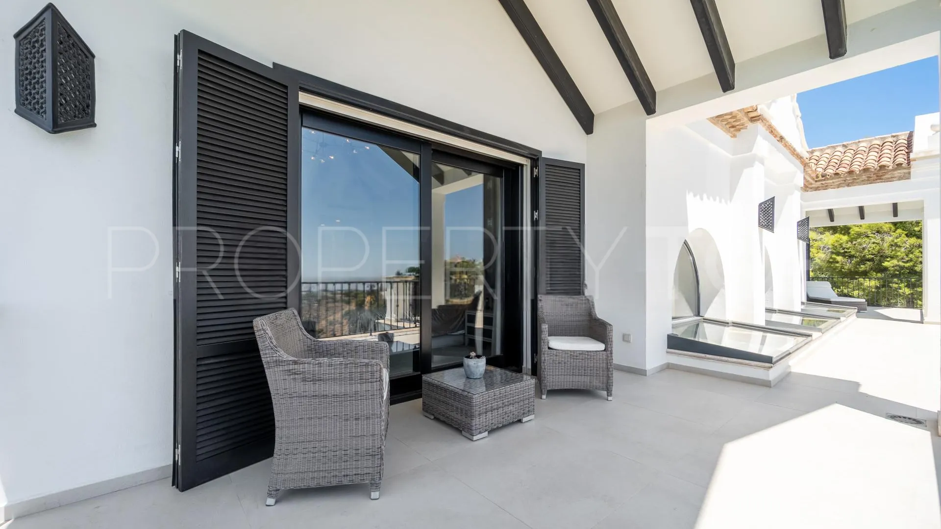 For sale villa with 6 bedrooms in Marbella Hill Club