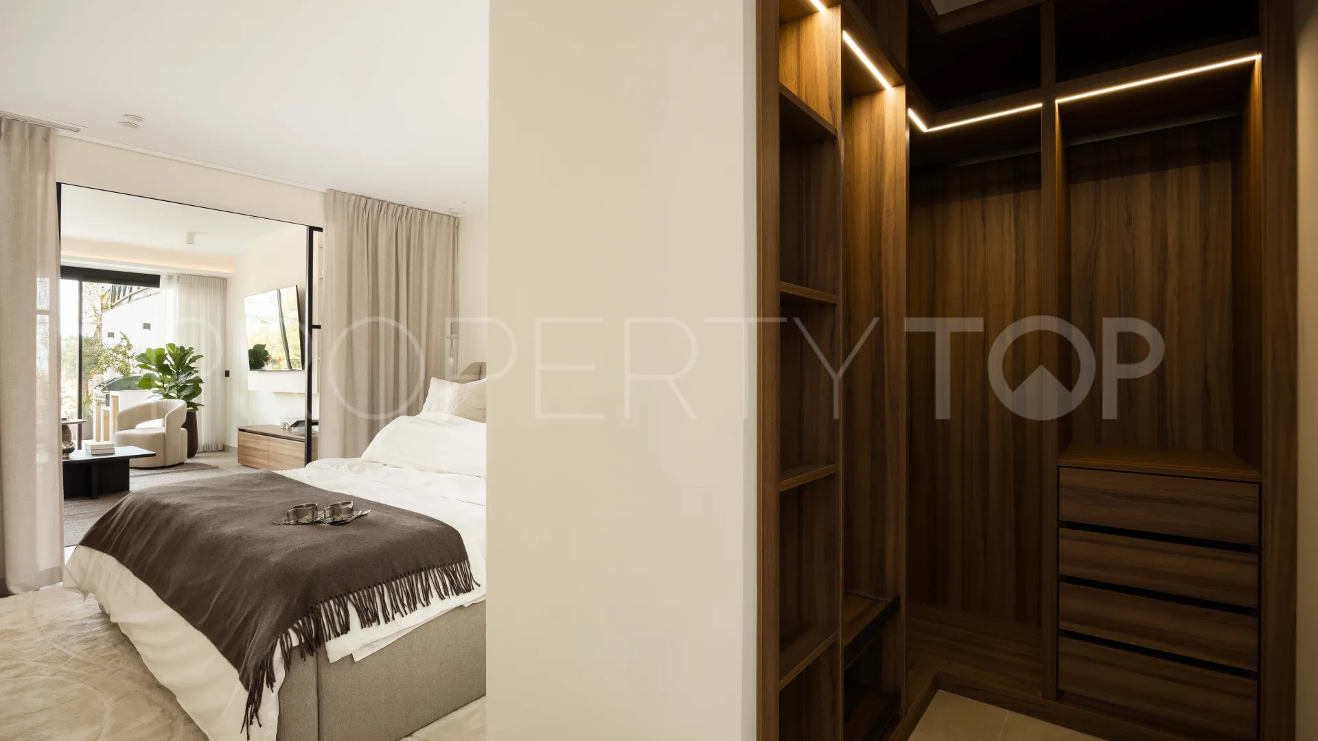 Apartment for sale in Nueva Andalucia