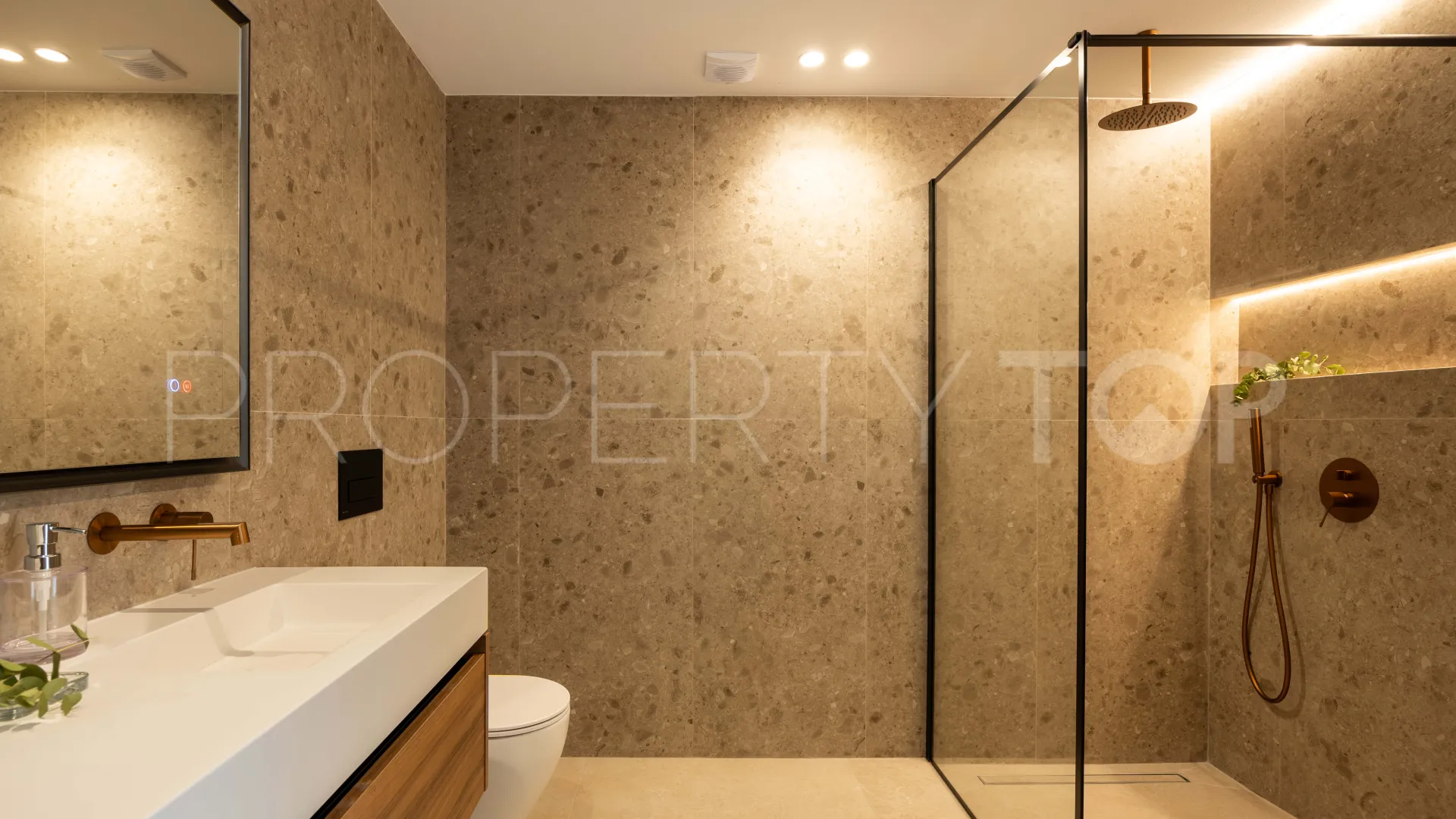 Apartment for sale in Nueva Andalucia