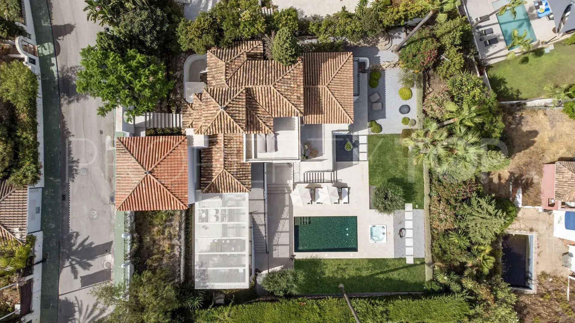 For sale villa in Los Naranjos Hill Club with 4 bedrooms
