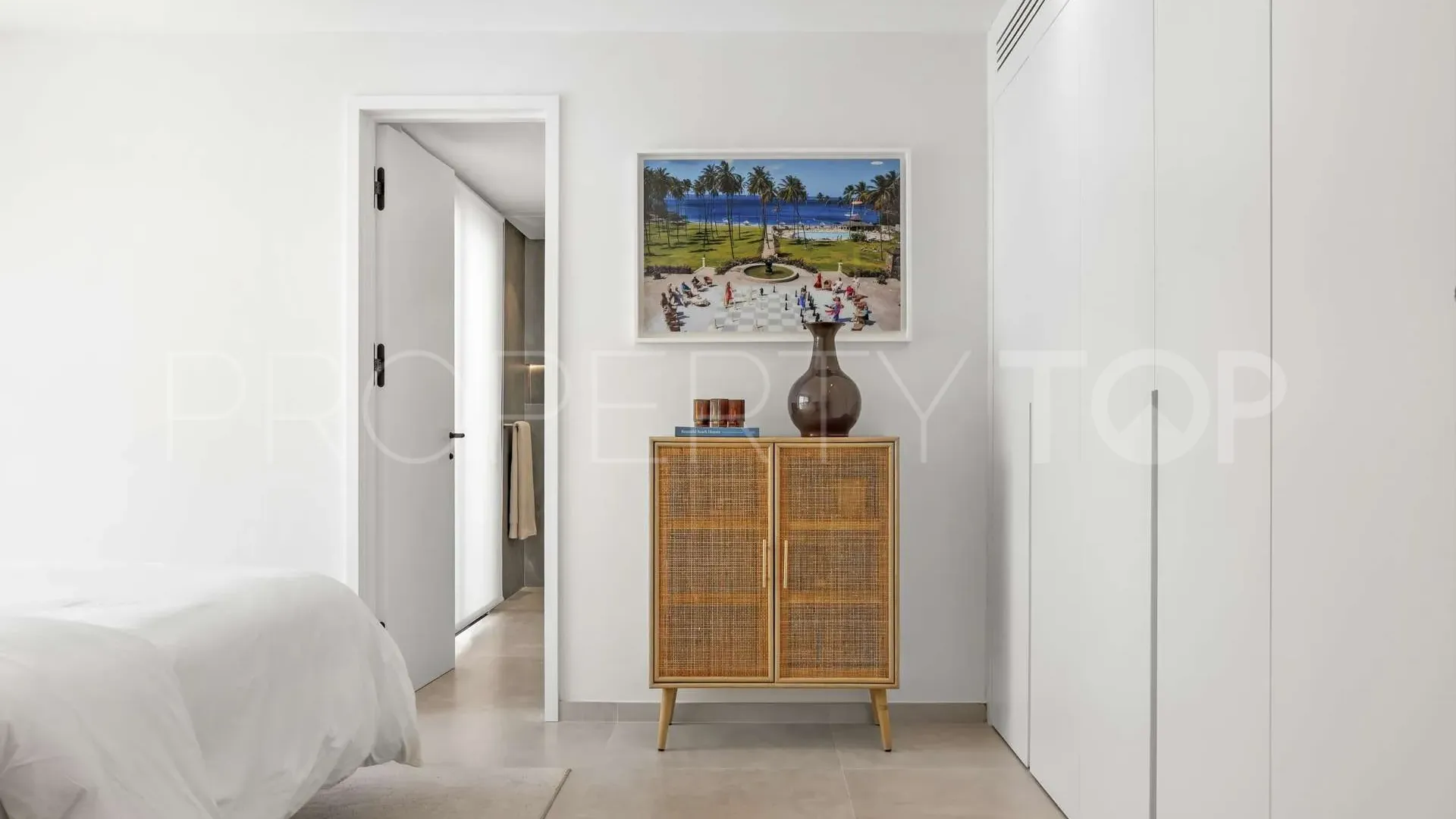 For sale villa in Los Naranjos Hill Club with 4 bedrooms