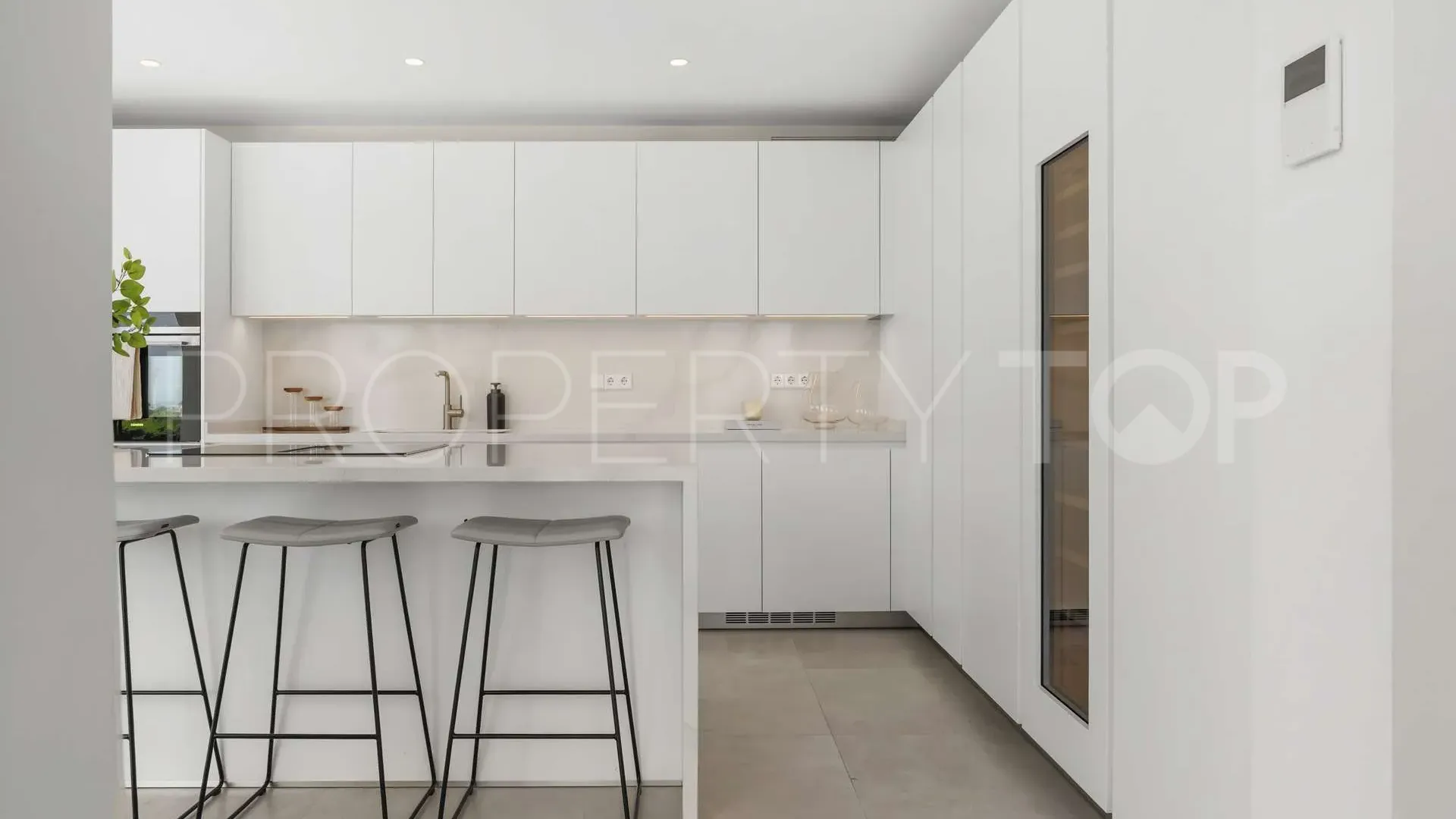For sale villa in Los Naranjos Hill Club with 4 bedrooms