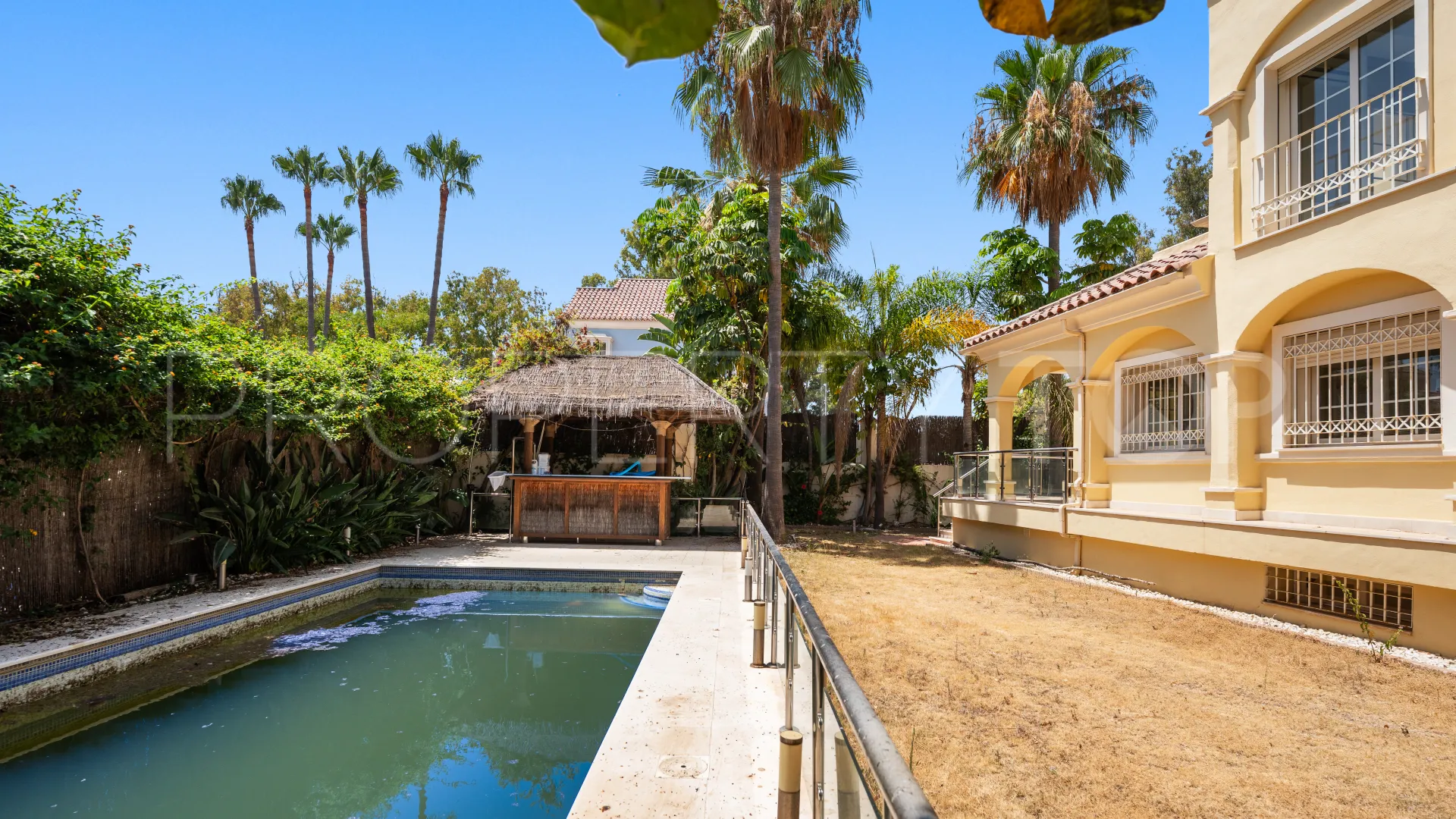 For sale Cortijo Blanco 5 bedrooms villa