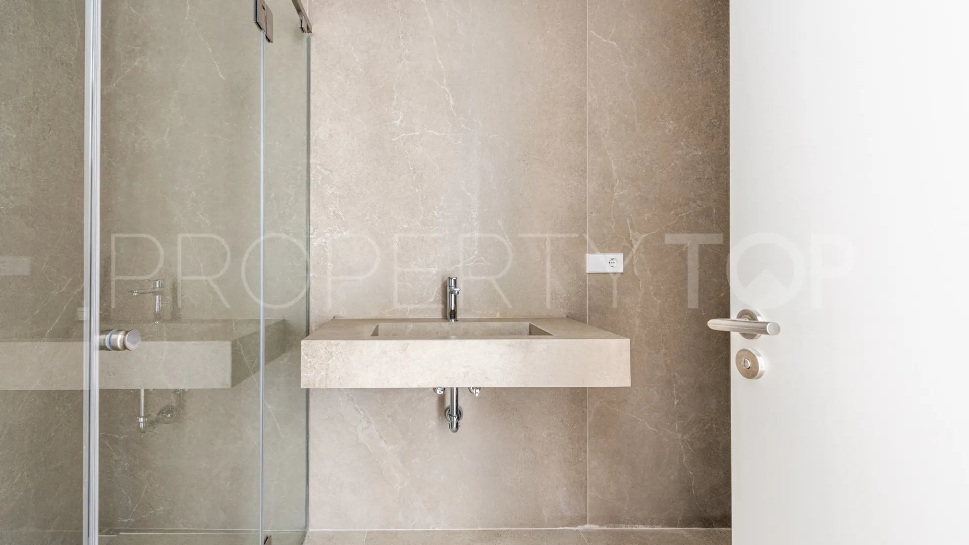 3 bedrooms villa for sale in Benahavis