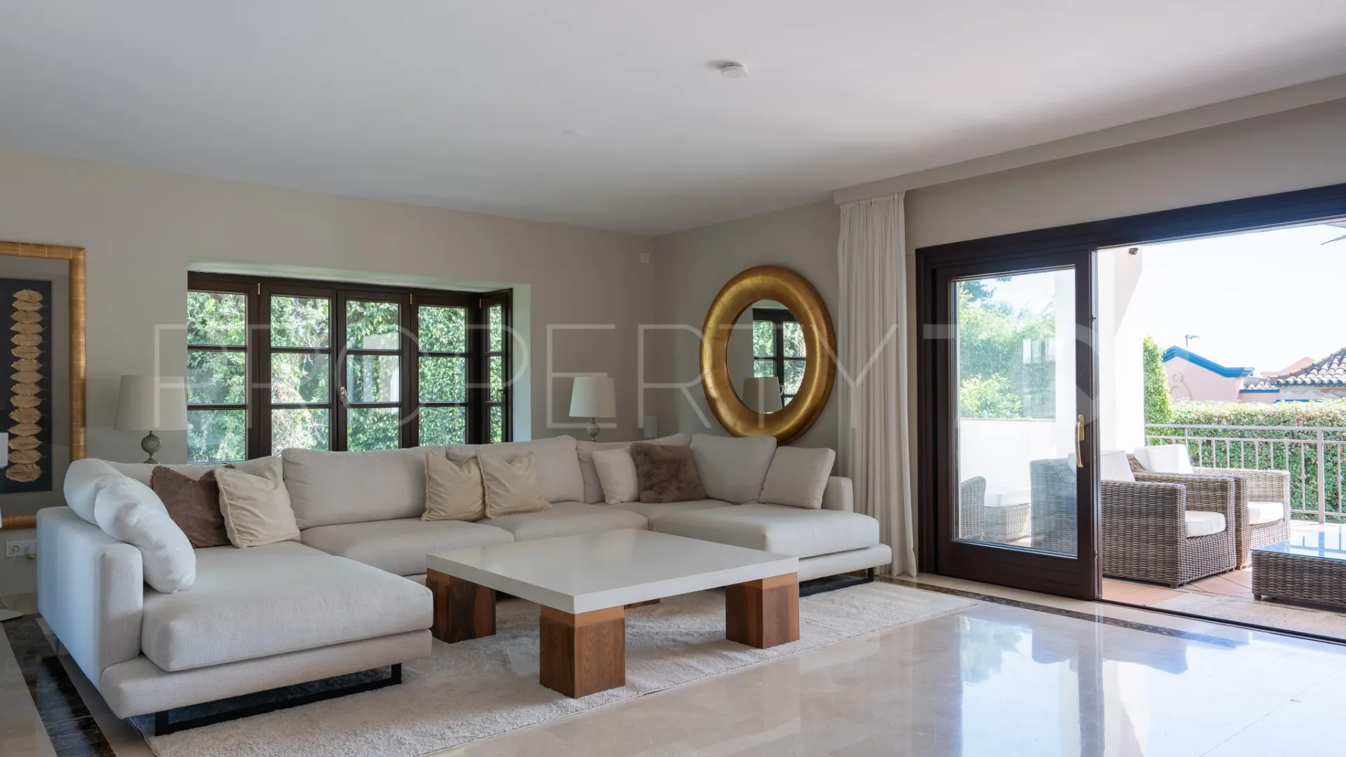 Villa for sale in El Rosario with 4 bedrooms