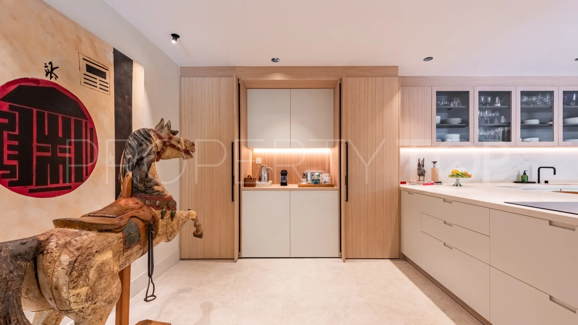 Marbella Golden Mile, duplex planta baja en venta con 3 dormitorios