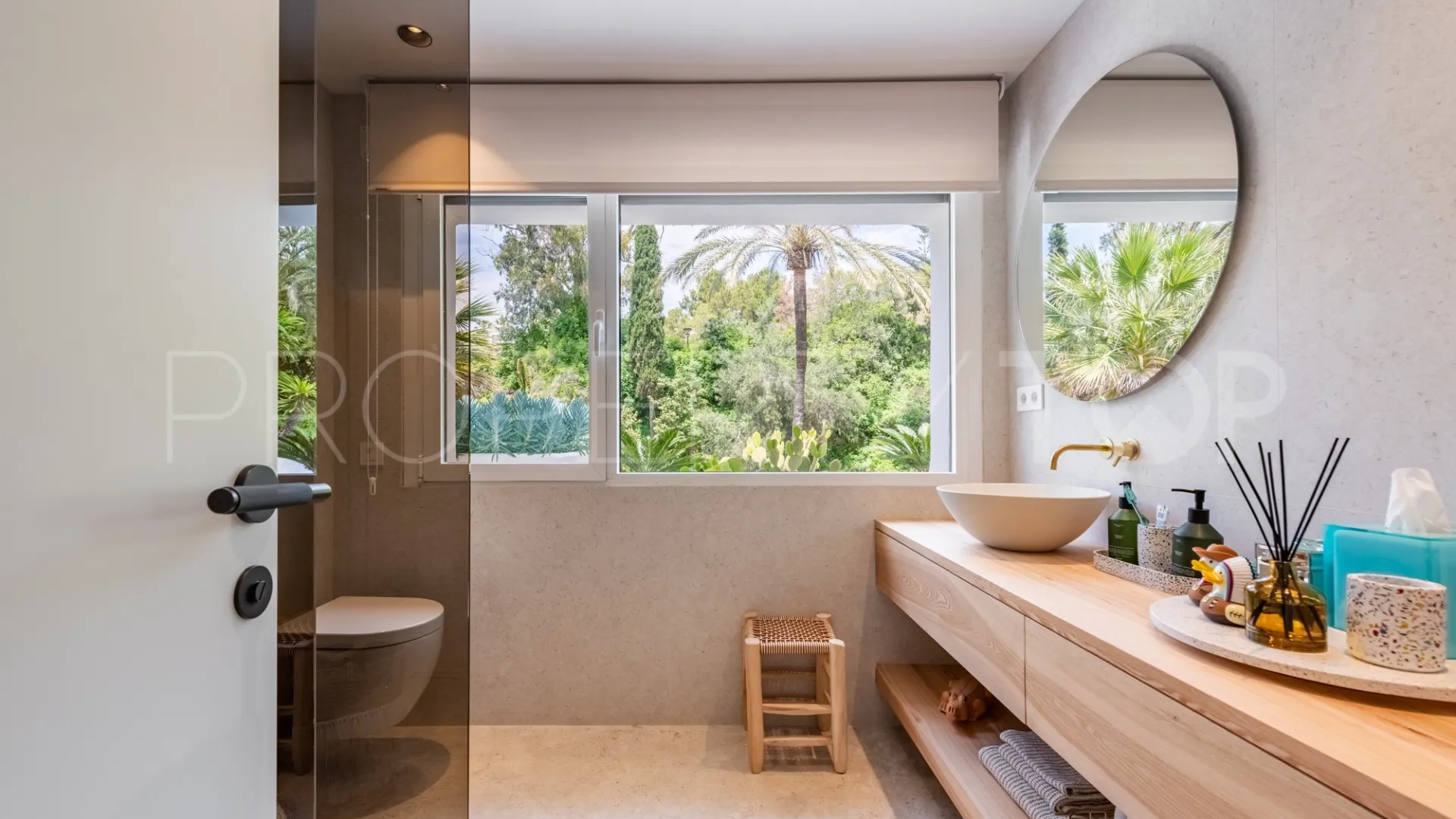 For sale Marbella Golden Mile ground floor duplex with 3 bedrooms