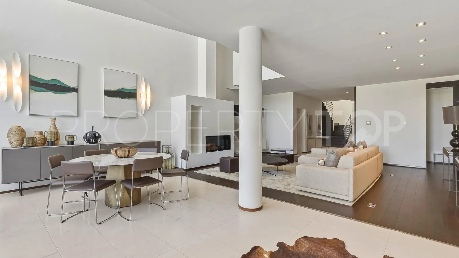 For sale town house in Sierra Blanca