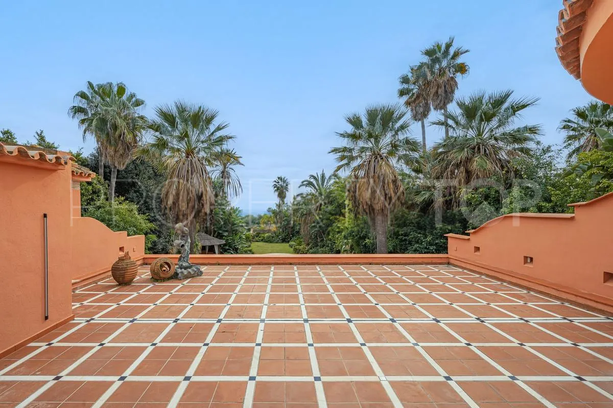 For sale villa with 4 bedrooms in Nagüeles