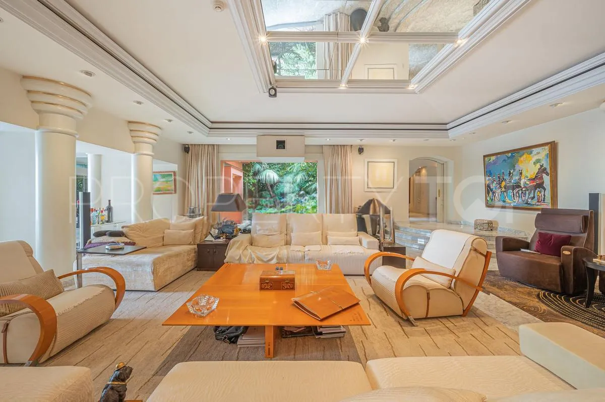 For sale villa with 4 bedrooms in Nagüeles