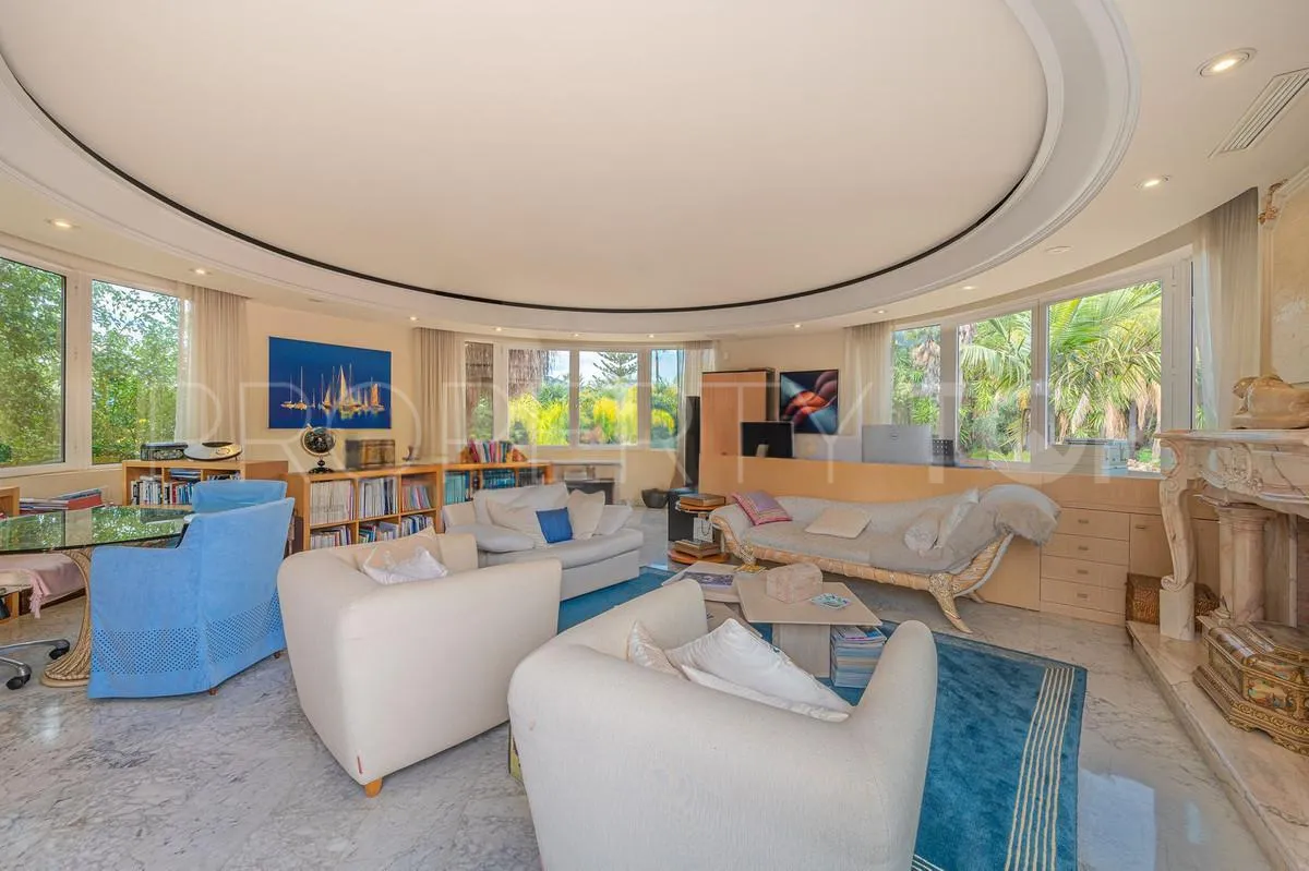 For sale villa with 4 bedrooms in Nagüeles