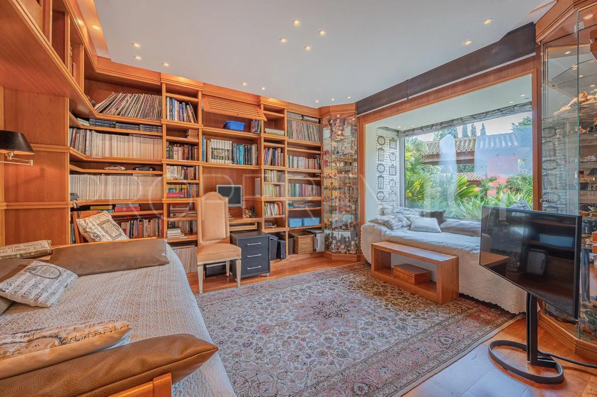 For sale villa with 4 bedrooms in Nagüeles