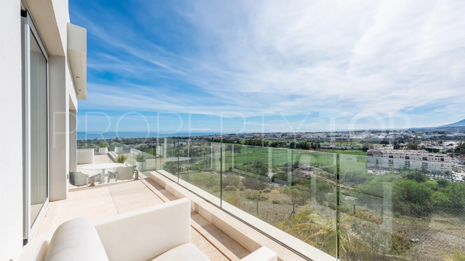 For sale Nueva Andalucia villa