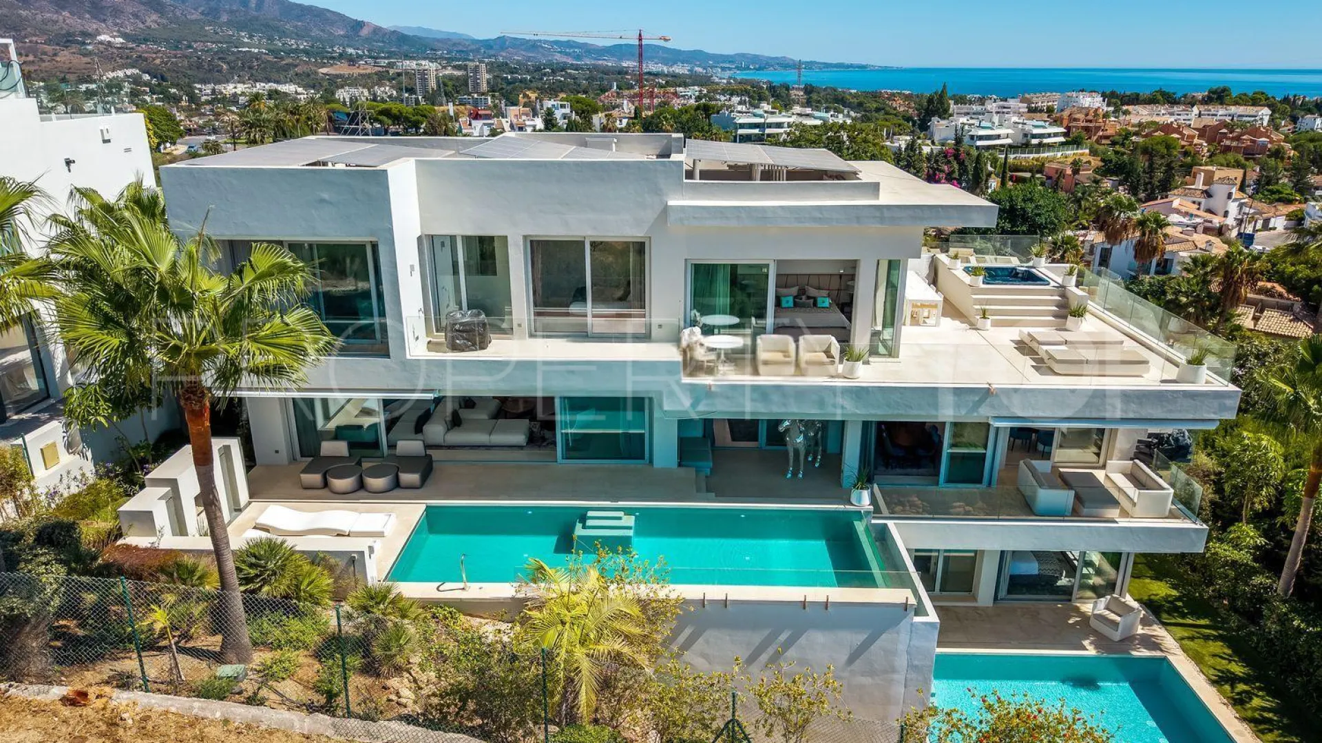 For sale Nueva Andalucia villa